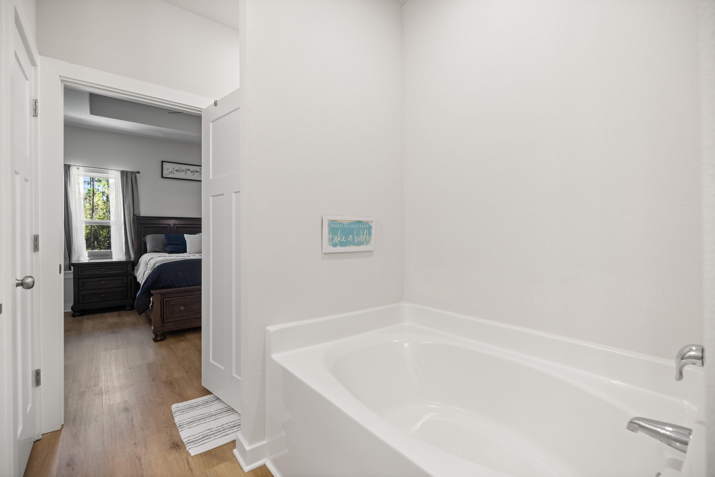 AVALON BEACH - Residential