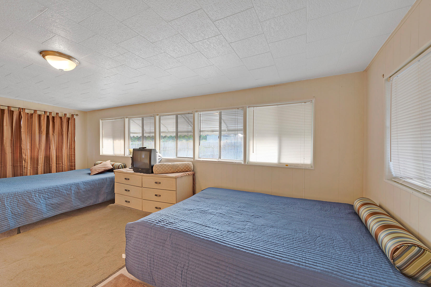 LAGUNA BEACH 2ND ADDN - Residential