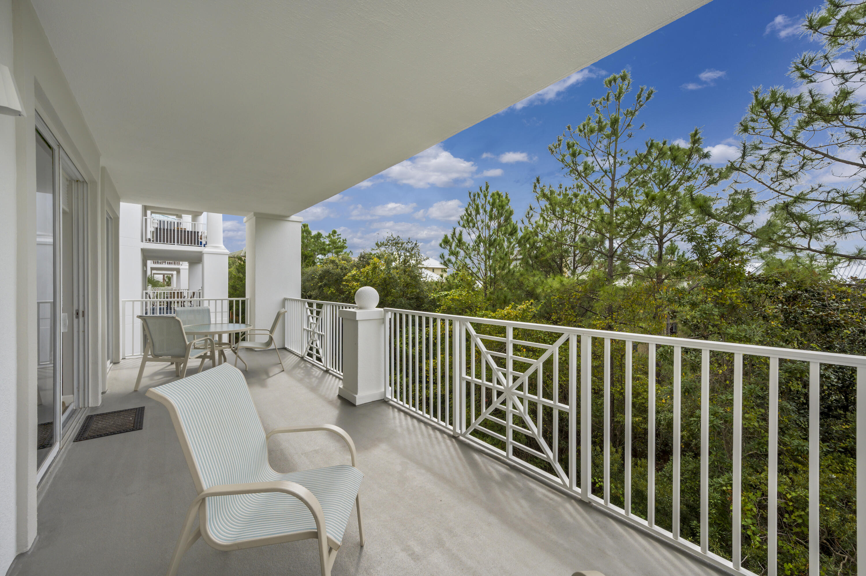 INN AT BLUE MOUNTAIN BEACH - Residential