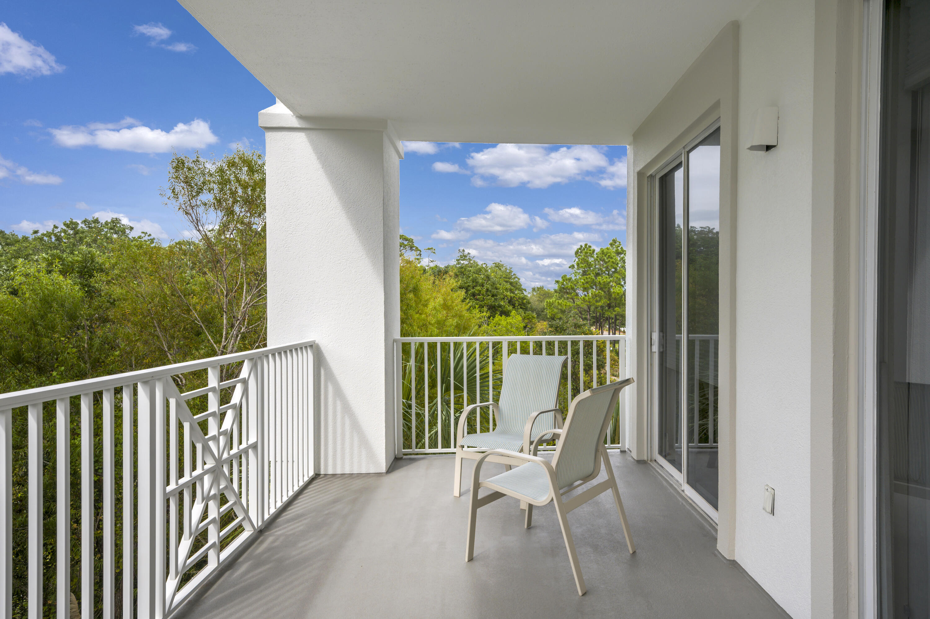 INN AT BLUE MOUNTAIN BEACH - Residential