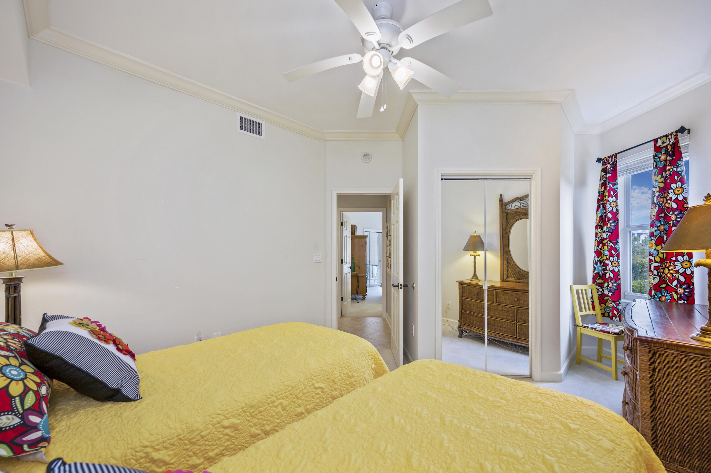 INN AT BLUE MOUNTAIN BEACH - Residential