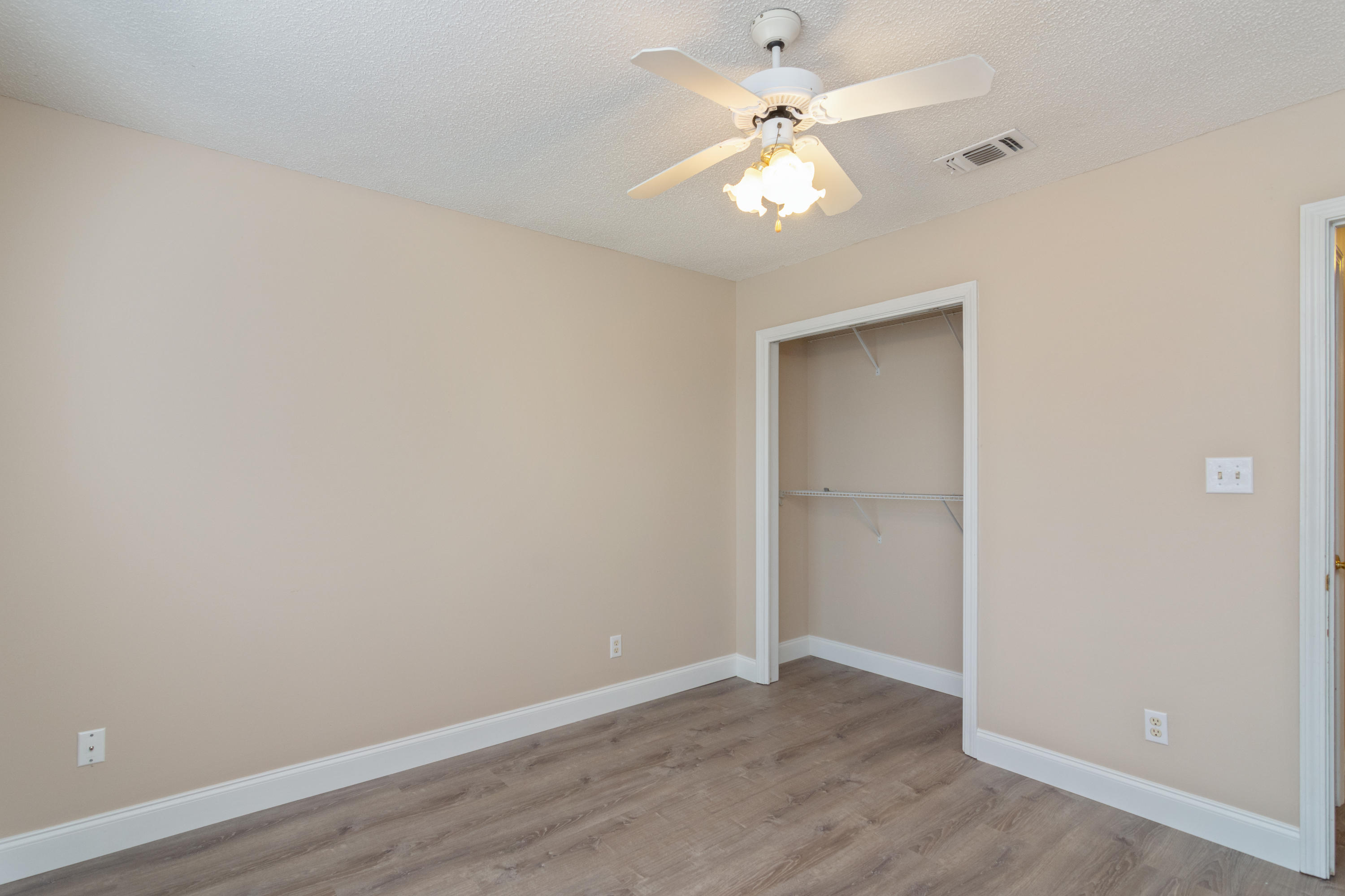 SOUTHWAY ESTATES 1ST ADDN - Residential