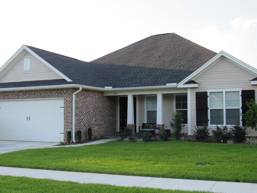 Third phase of Magnolia Woods, Built by a premier builder in our area, just minutes from Eglin AFB, top rated schools and the beaches of Destin. Gorgeous interior features include an open concept floor plan, 8' doorways throughout, wood and tile flooring, granite counter tops, Legacy cabinetry with soft hinges and drawers, stainless steel appliances and much more! Full landscaping and irrigation included, along with screened porch. Call or text today for more information! OPEN HOUSE AT MODEL EVERY WEEKEND, 1-4 PM.