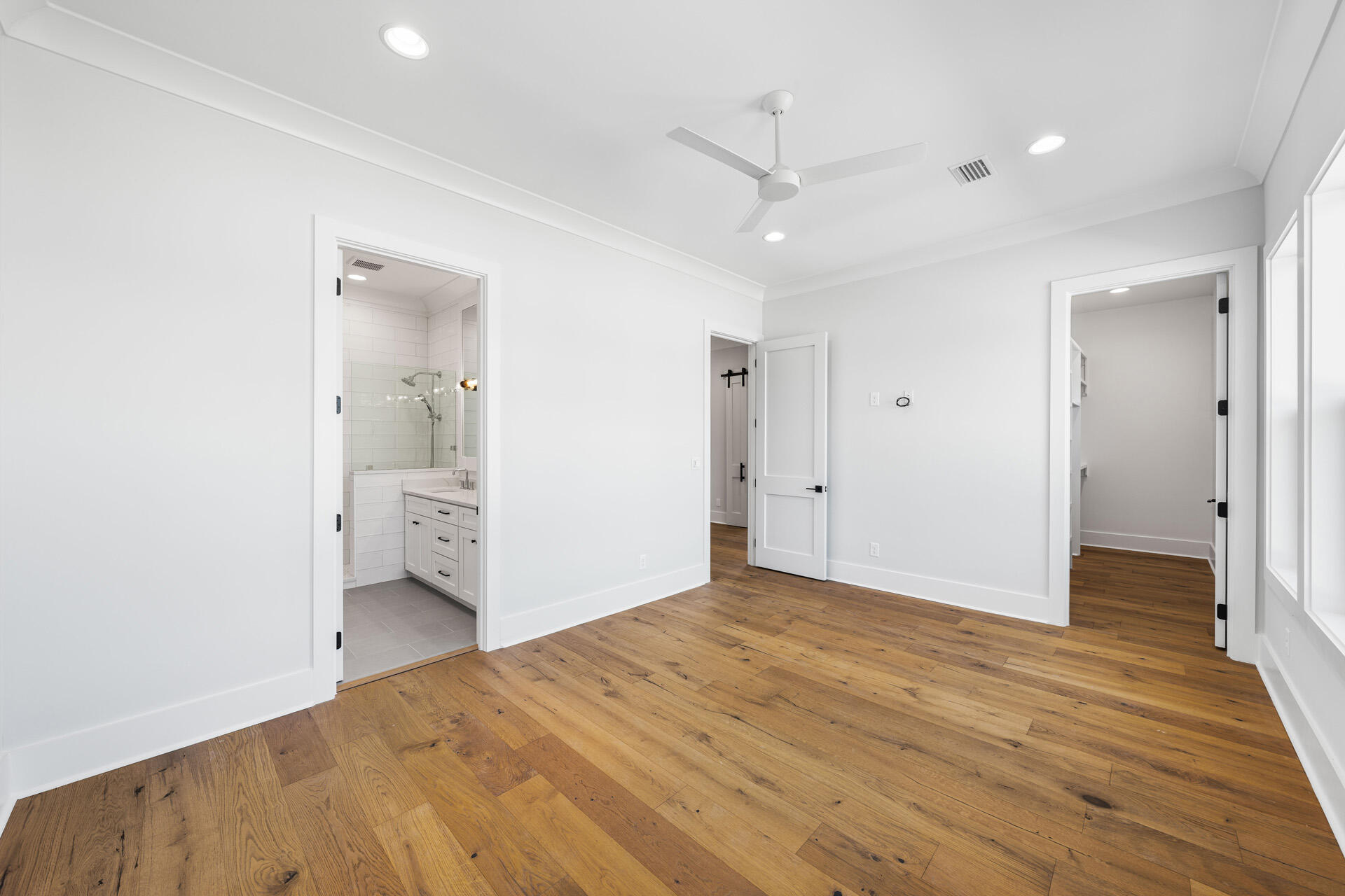Century 393 - Residential