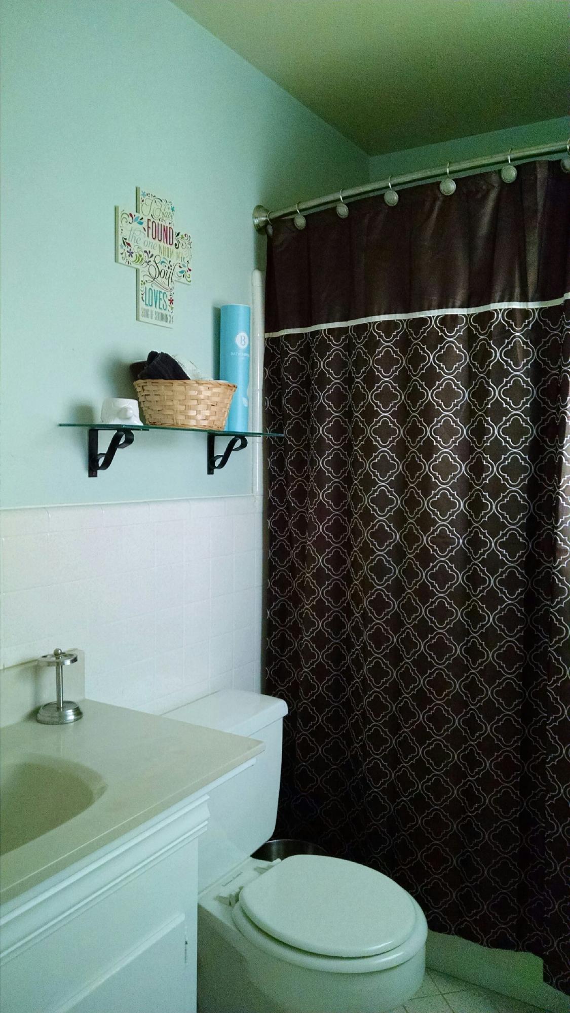 COLONIAL HEIGHTS - Residential