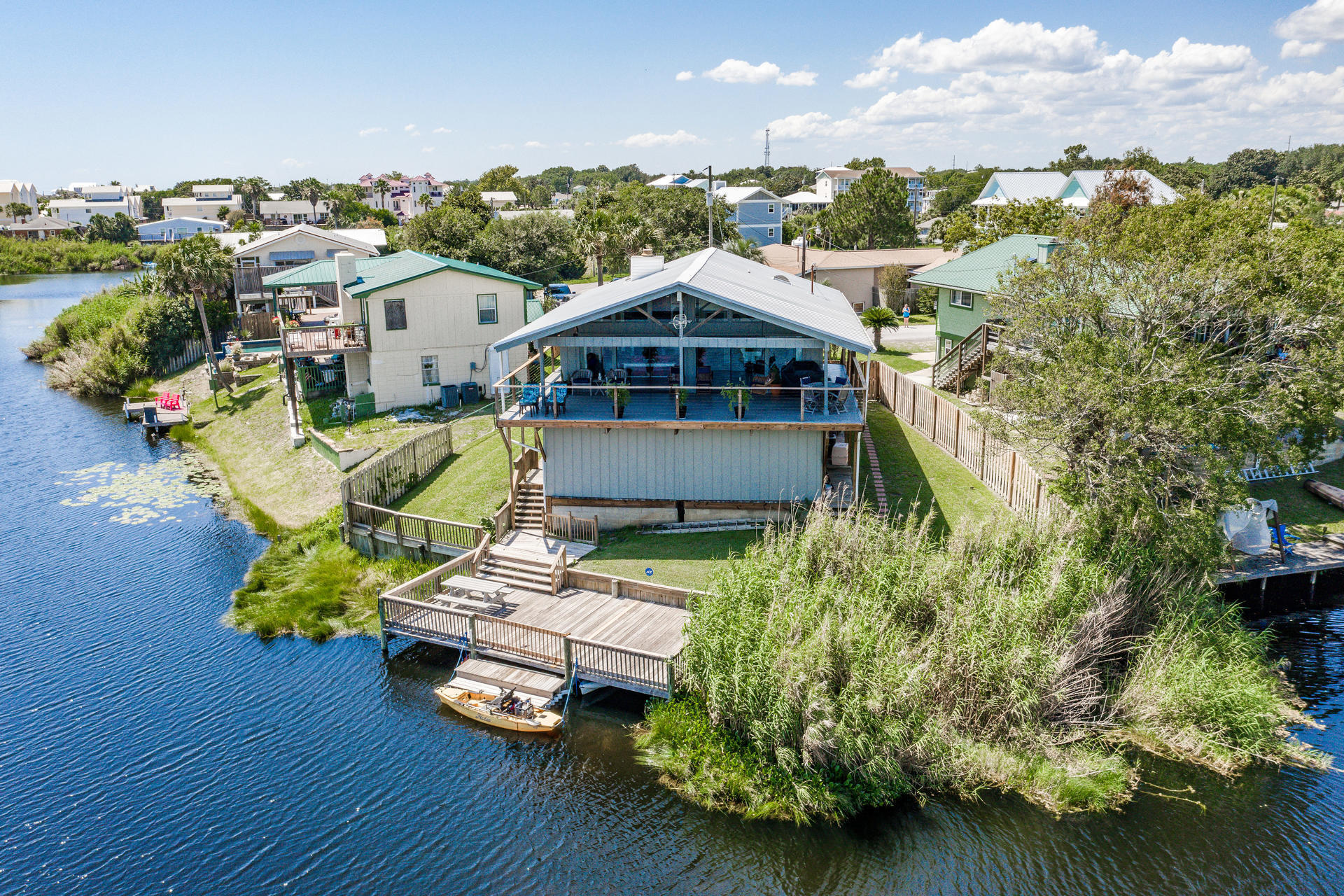 NO RECORDED SUBDIVISION - Residential