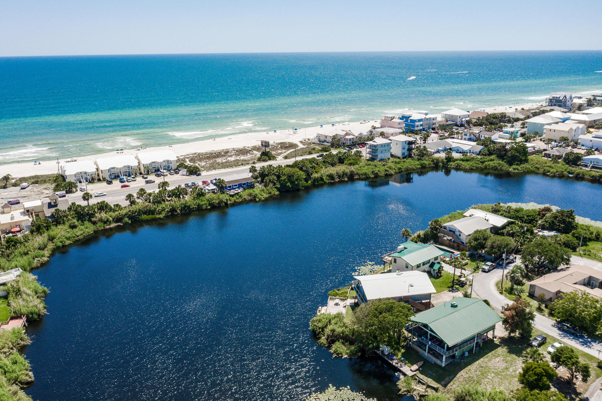 NO RECORDED SUBDIVISION - Residential