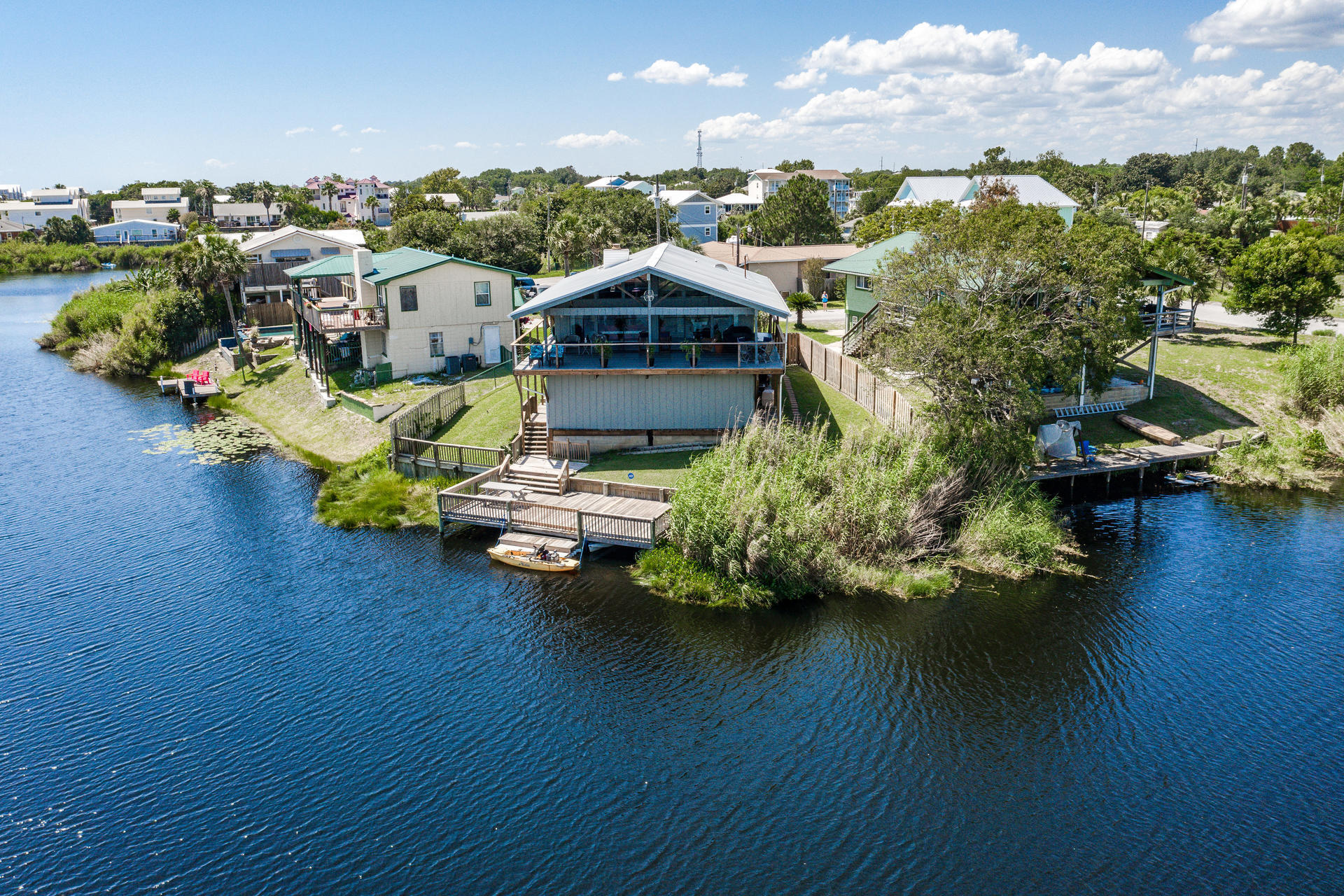 NO RECORDED SUBDIVISION - Residential