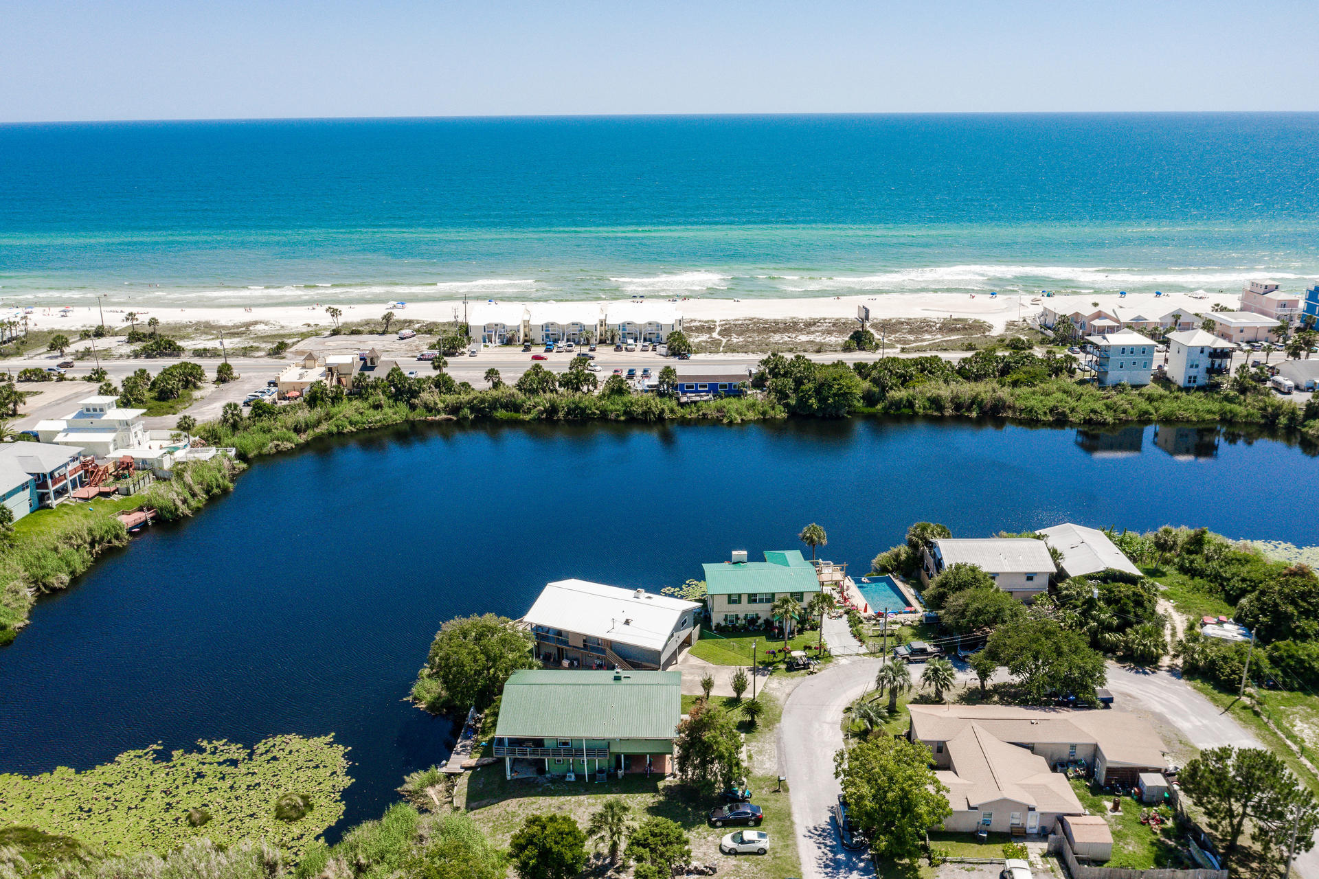 NO RECORDED SUBDIVISION - Residential