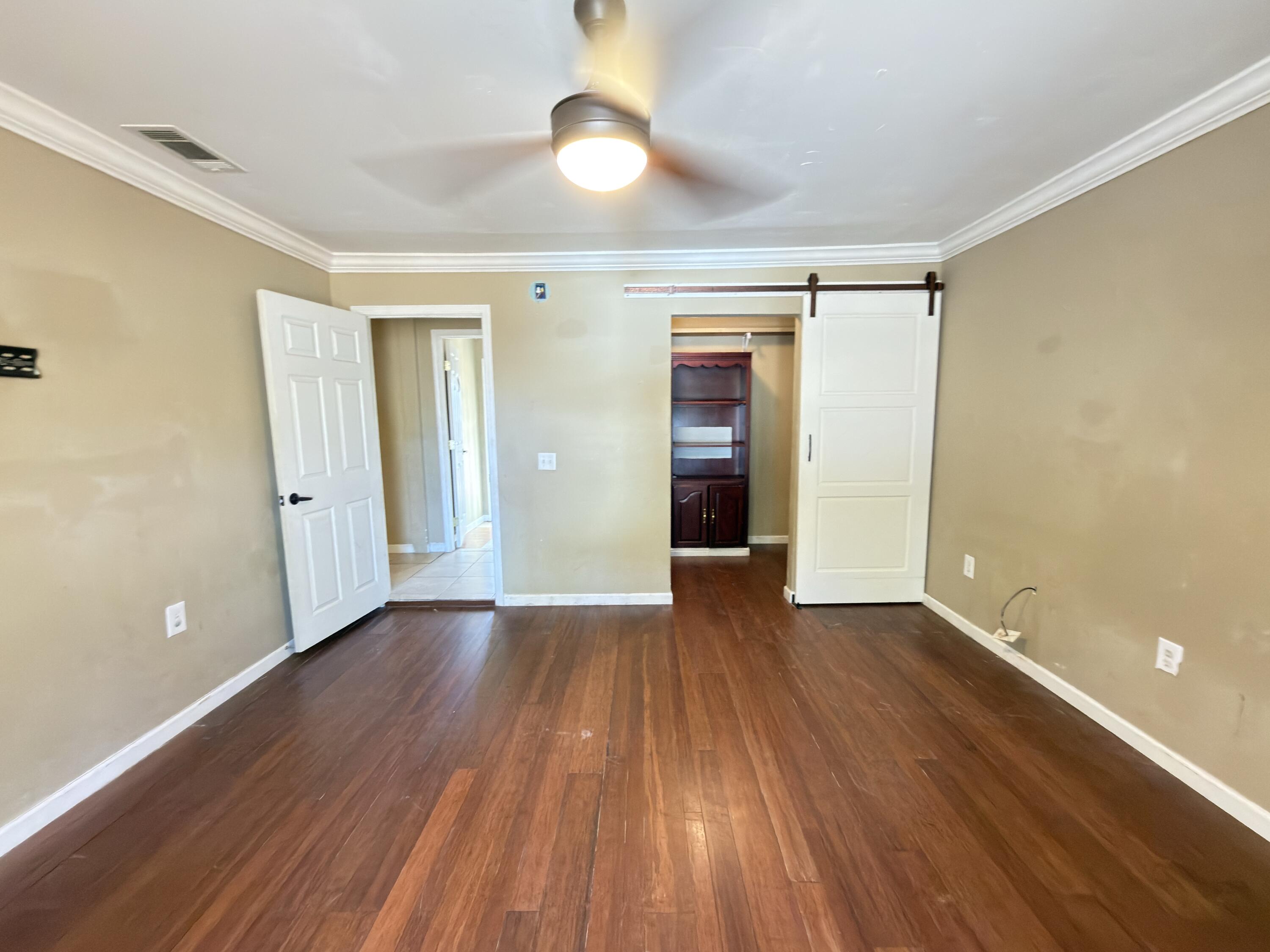 CRESTVIEW - Residential