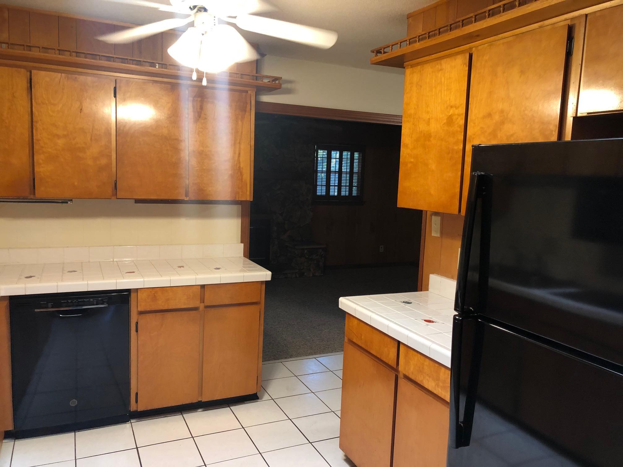 BELLA VISTA HEIGHTS - Residential Lease