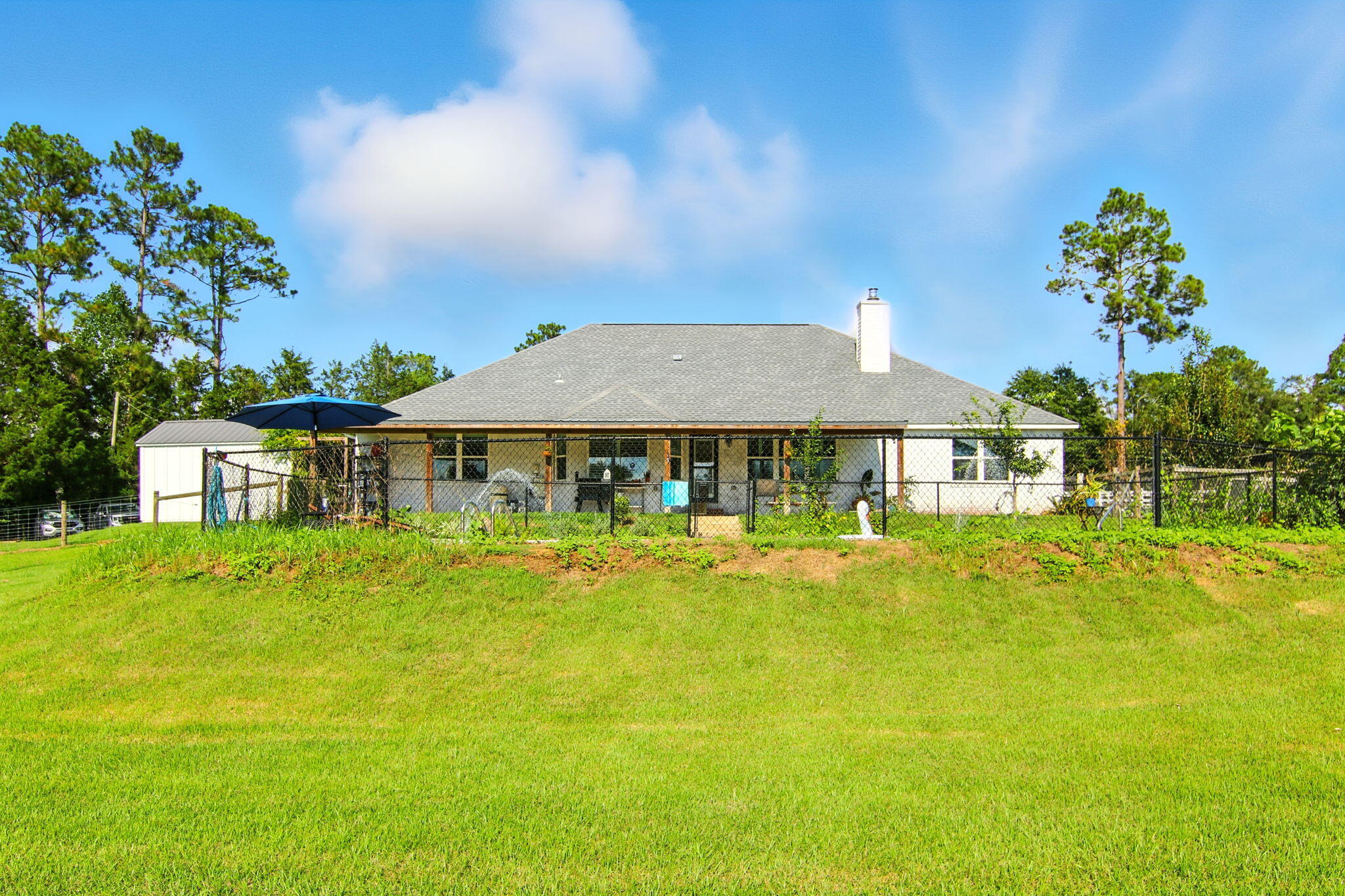 NO RECORDED SUBDIVISION - Residential