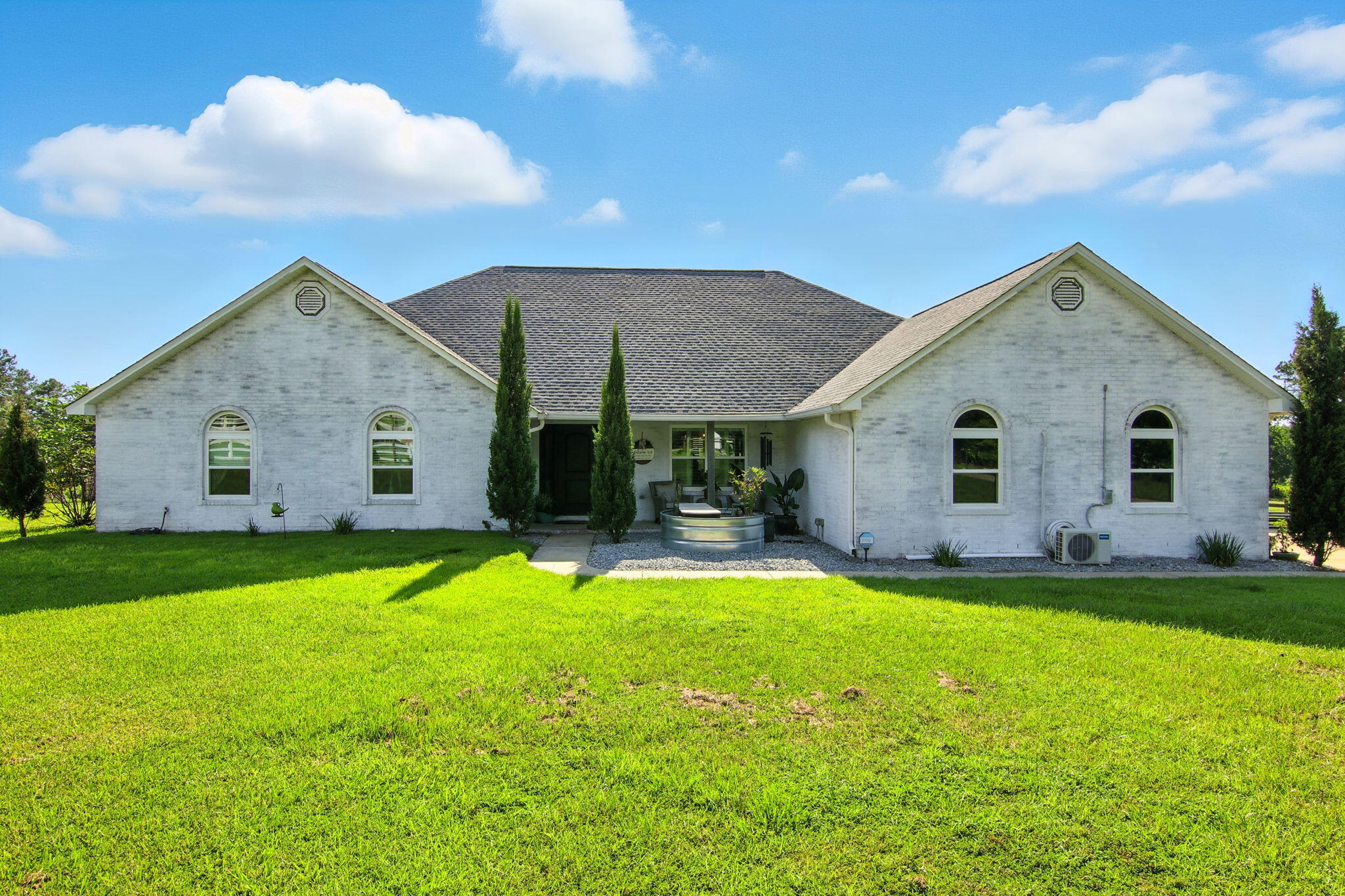 NO RECORDED SUBDIVISION - Residential
