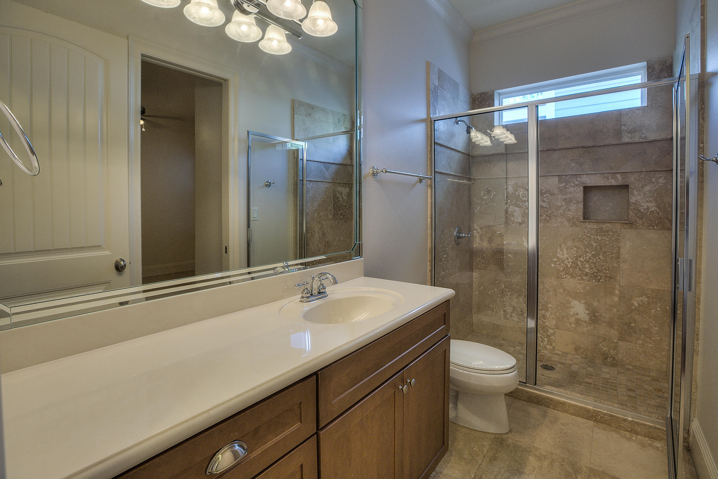 COTTAGES AT EASTERN LAKE - Residential