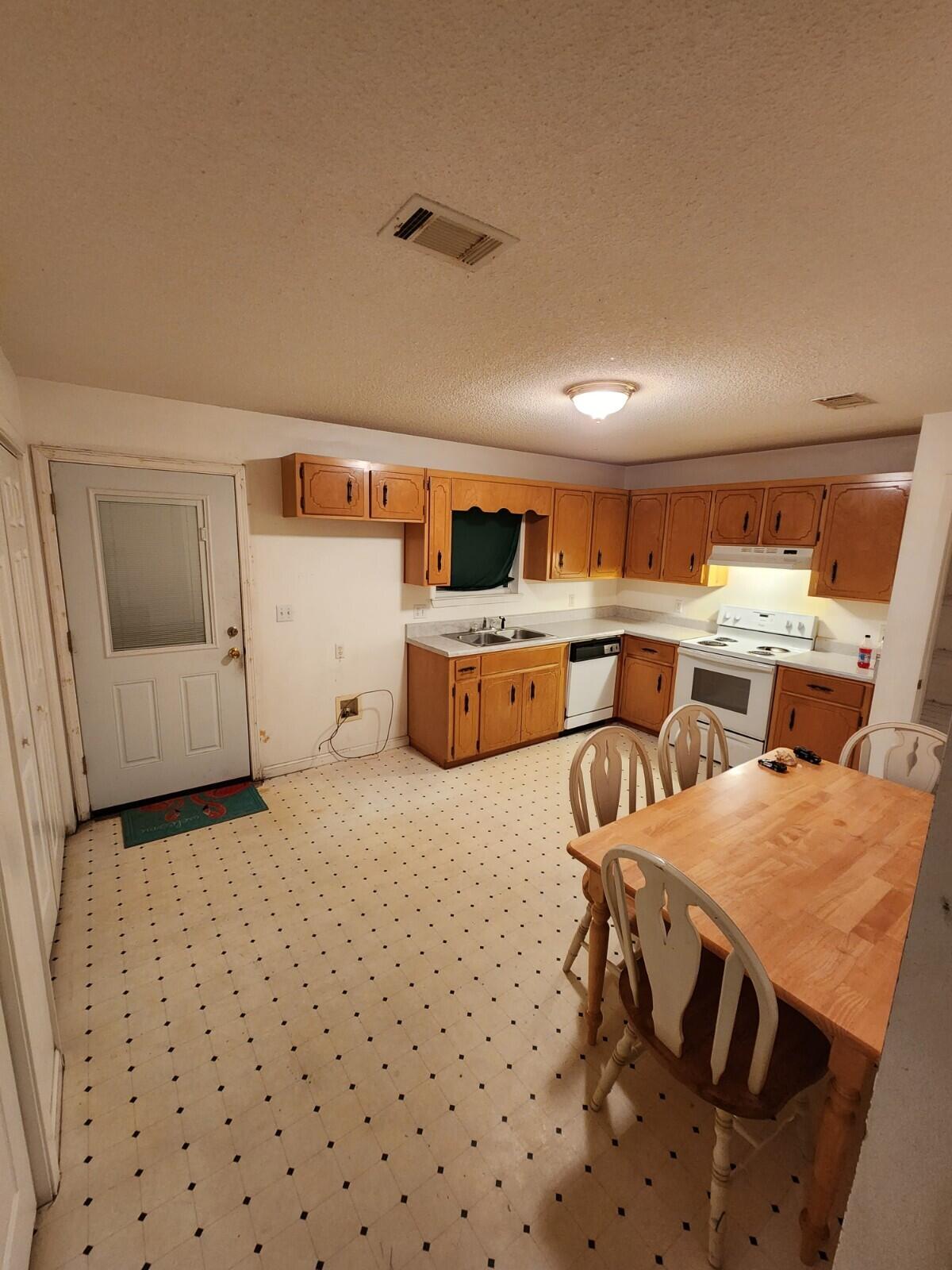 Griffin Circle - Residential