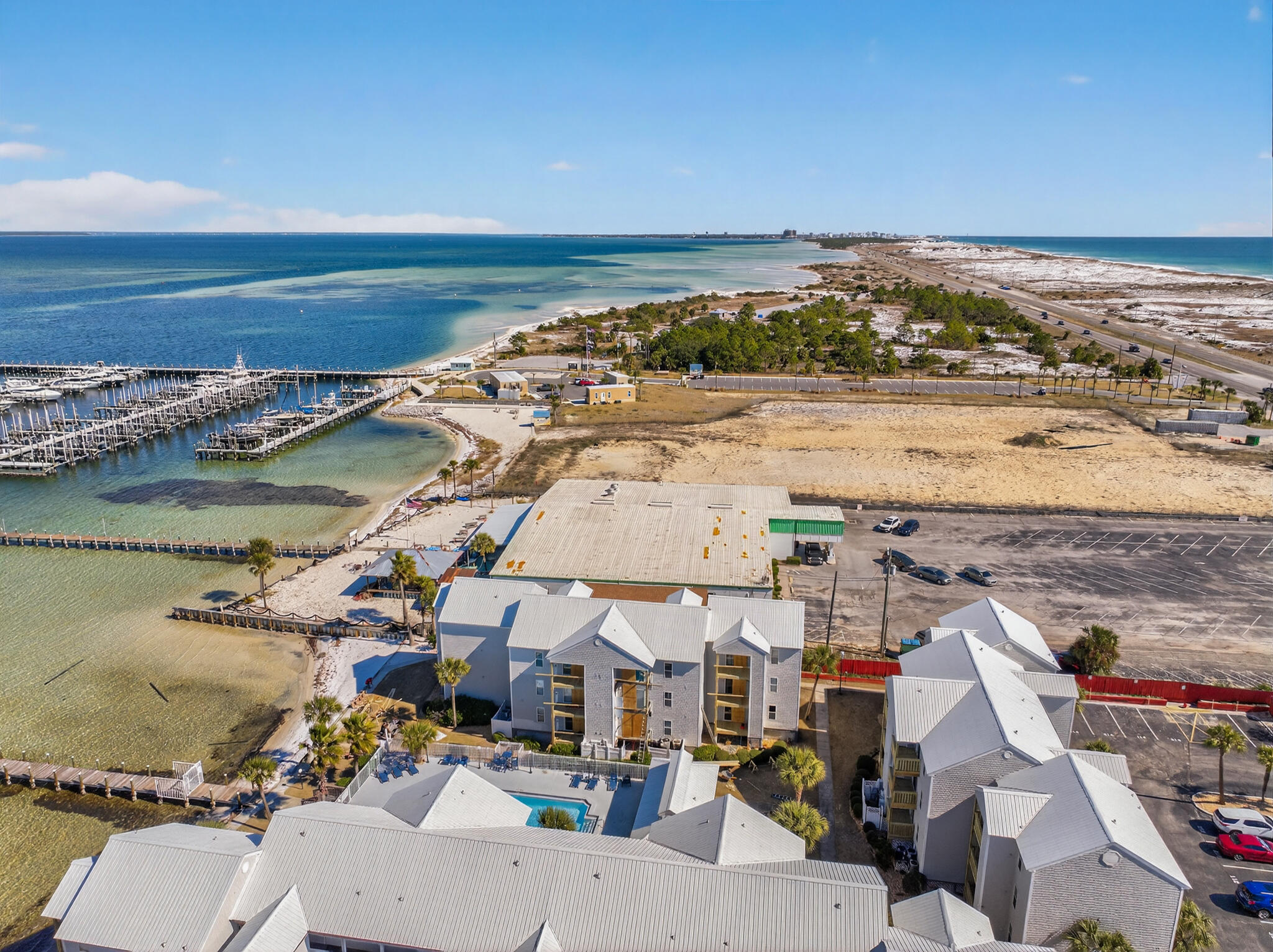 HERMITAGE CONDOMINIUM - Residential