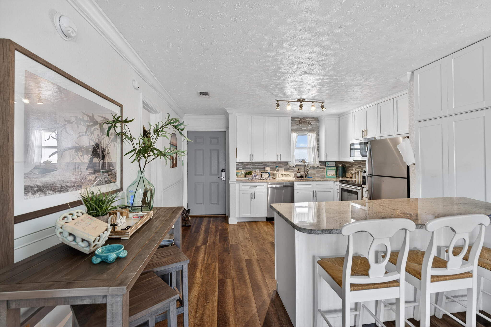 HERMITAGE CONDOMINIUM - Residential