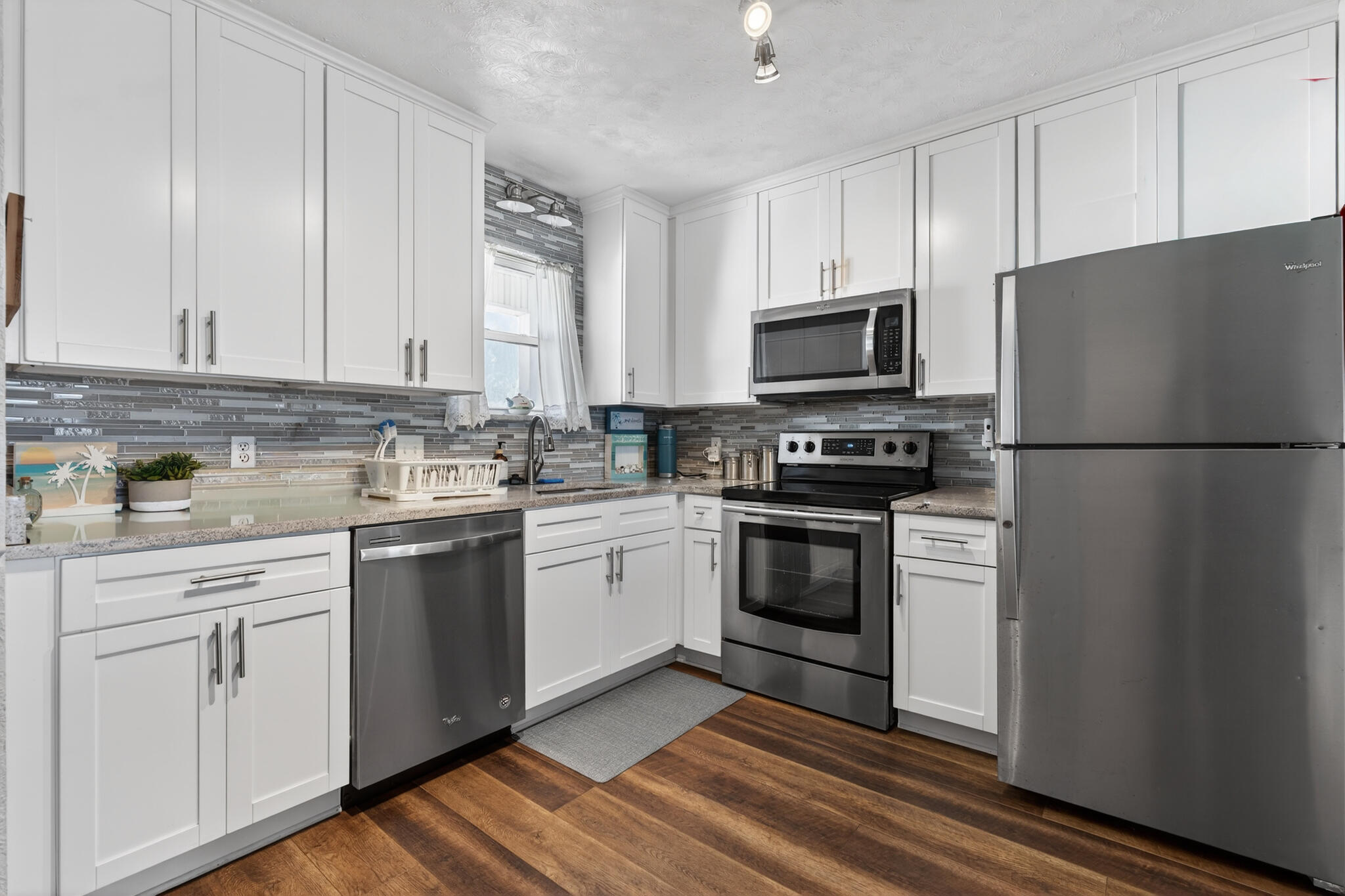 HERMITAGE CONDOMINIUM - Residential