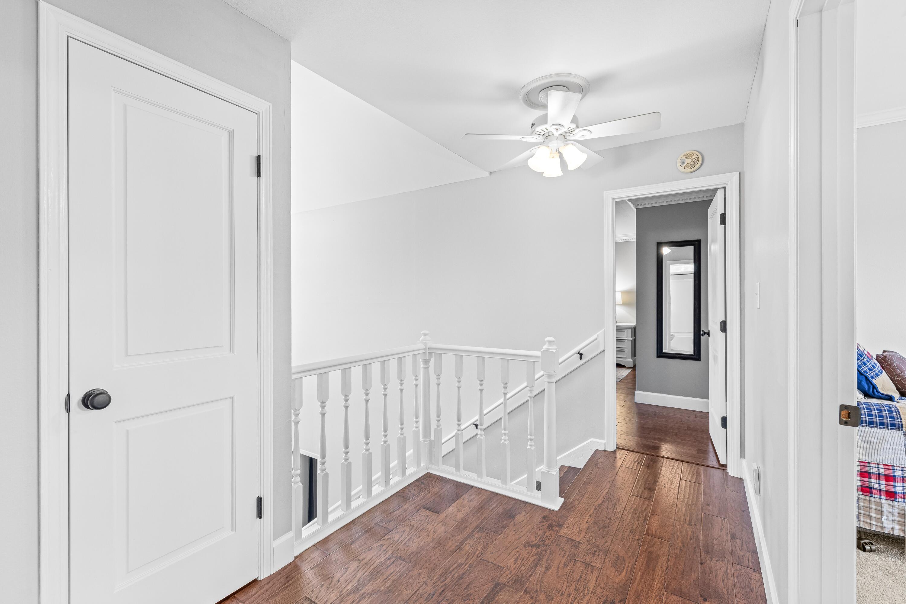 ROCKY BAYOU COUNTRY CLUB ESTATES 4 - Residential