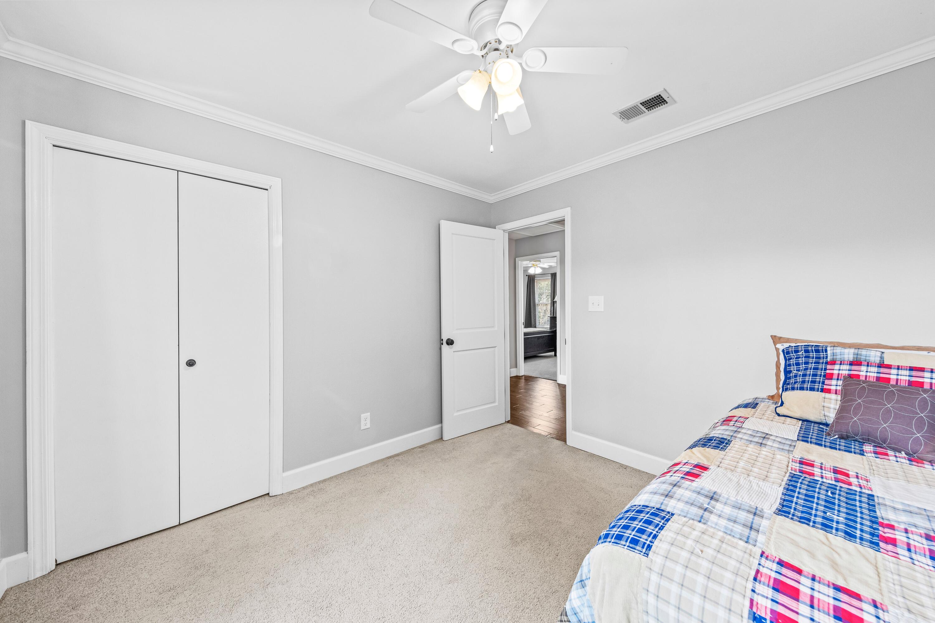 ROCKY BAYOU COUNTRY CLUB ESTATES 4 - Residential