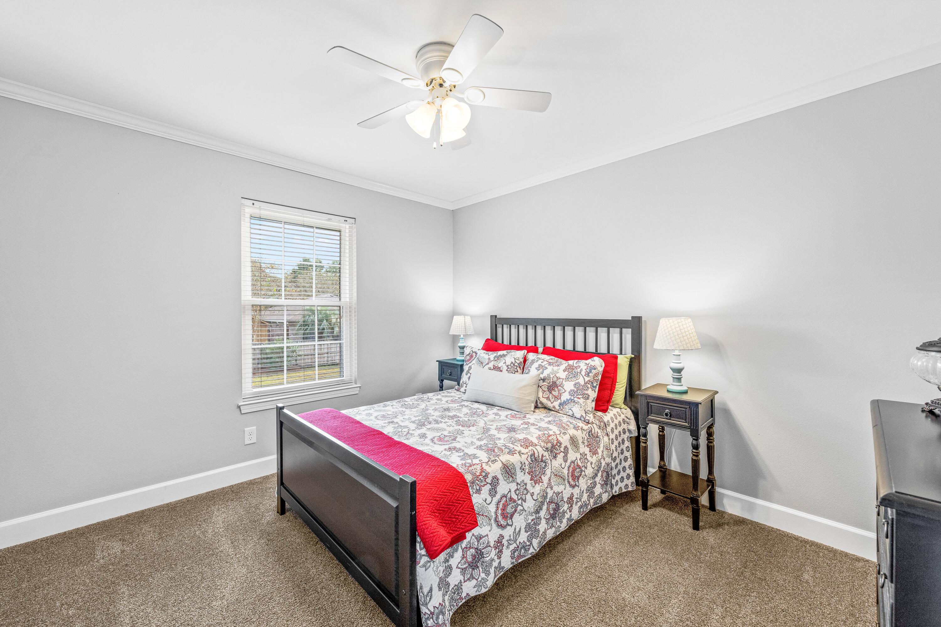 ROCKY BAYOU COUNTRY CLUB ESTATES 4 - Residential