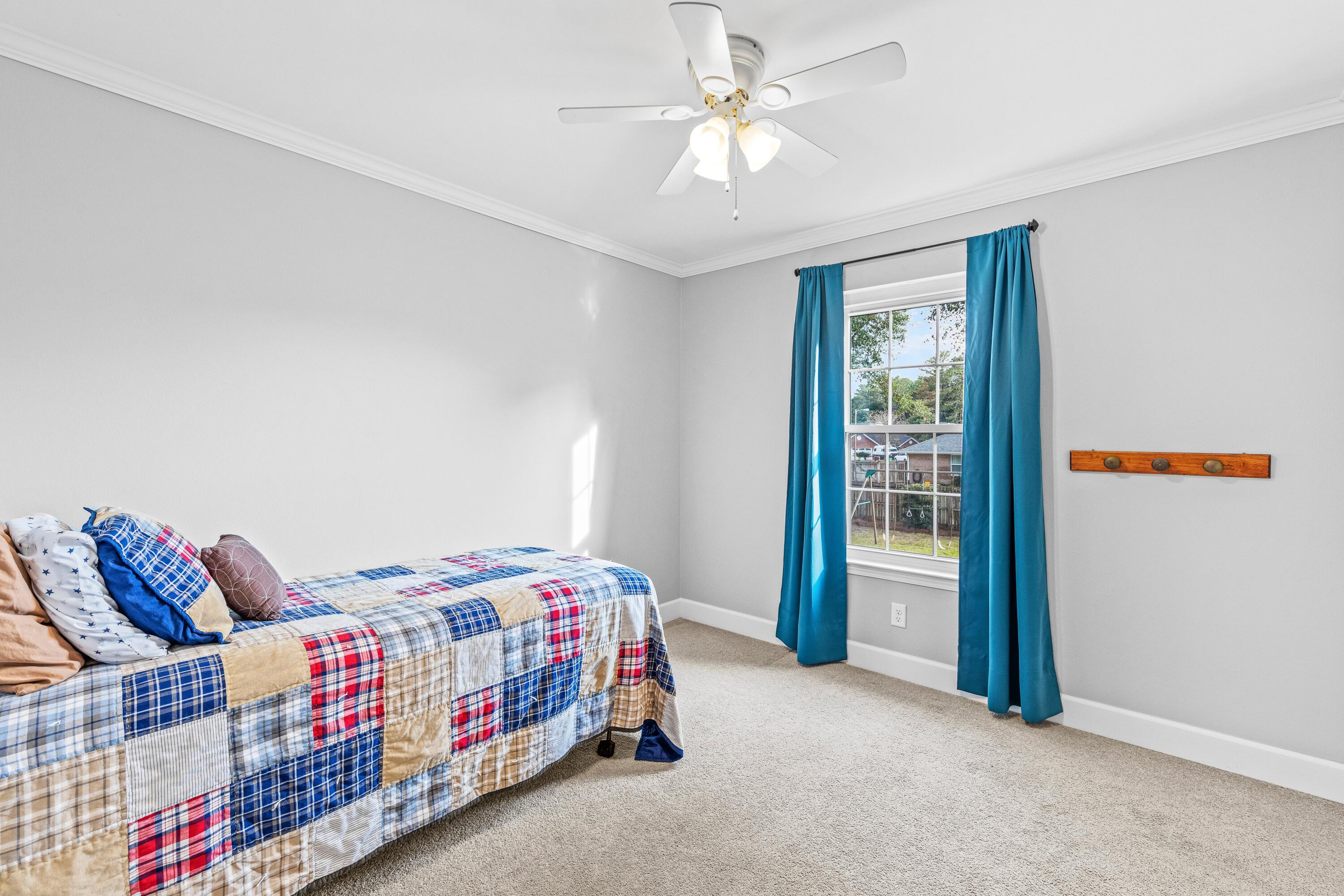 ROCKY BAYOU COUNTRY CLUB ESTATES 4 - Residential