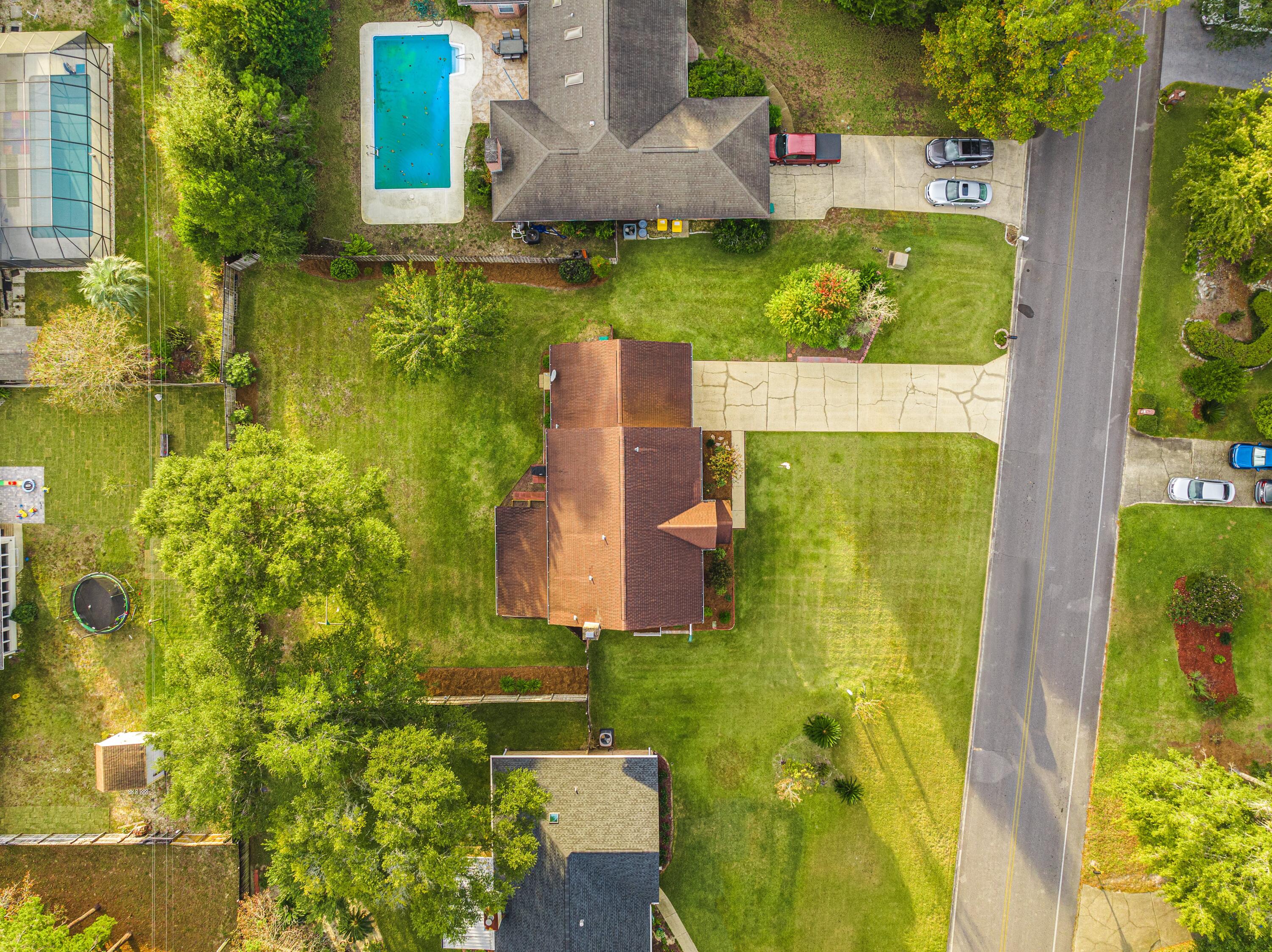 ROCKY BAYOU COUNTRY CLUB ESTATES 4 - Residential