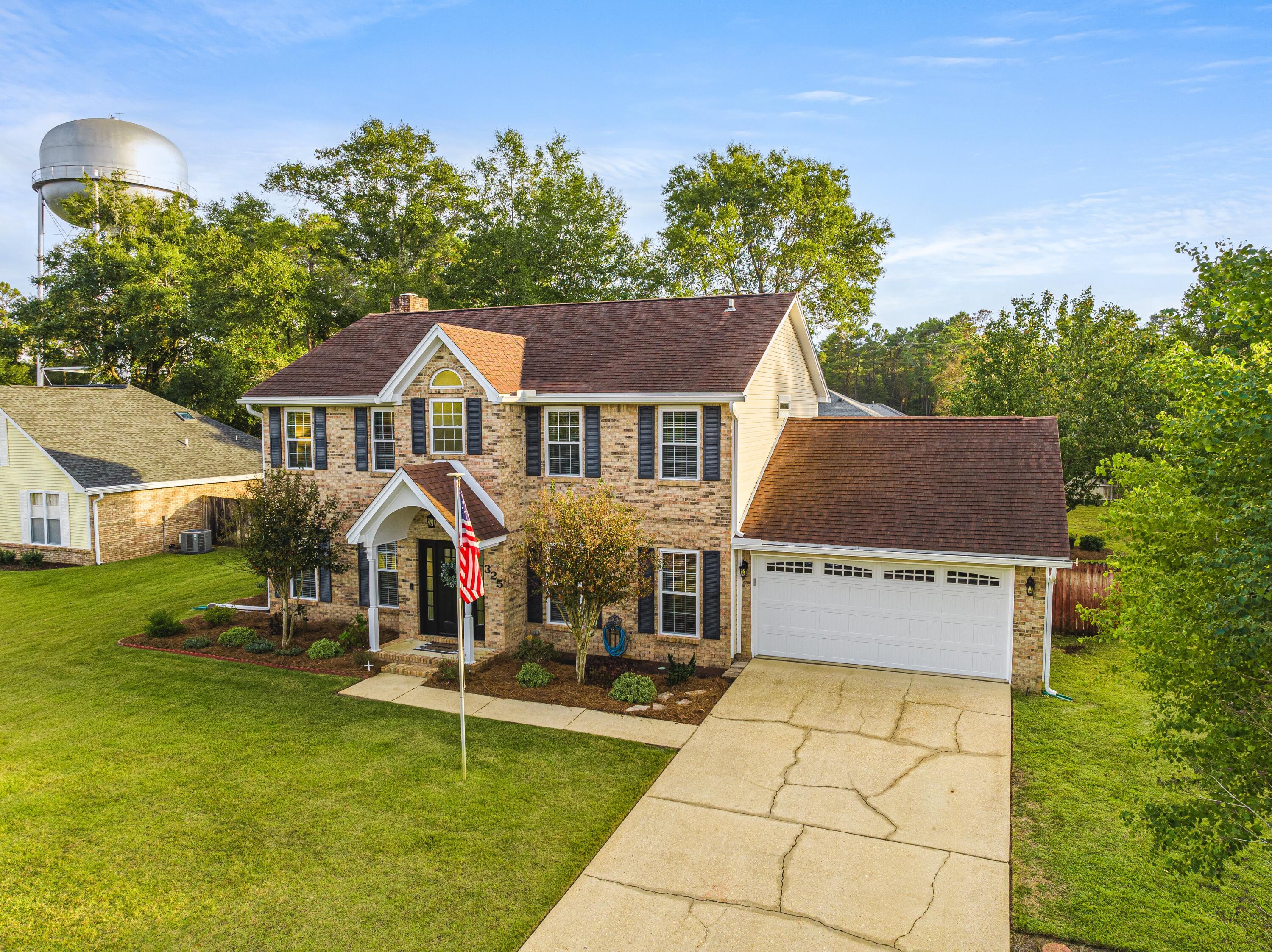 ROCKY BAYOU COUNTRY CLUB ESTATES 4 - Residential