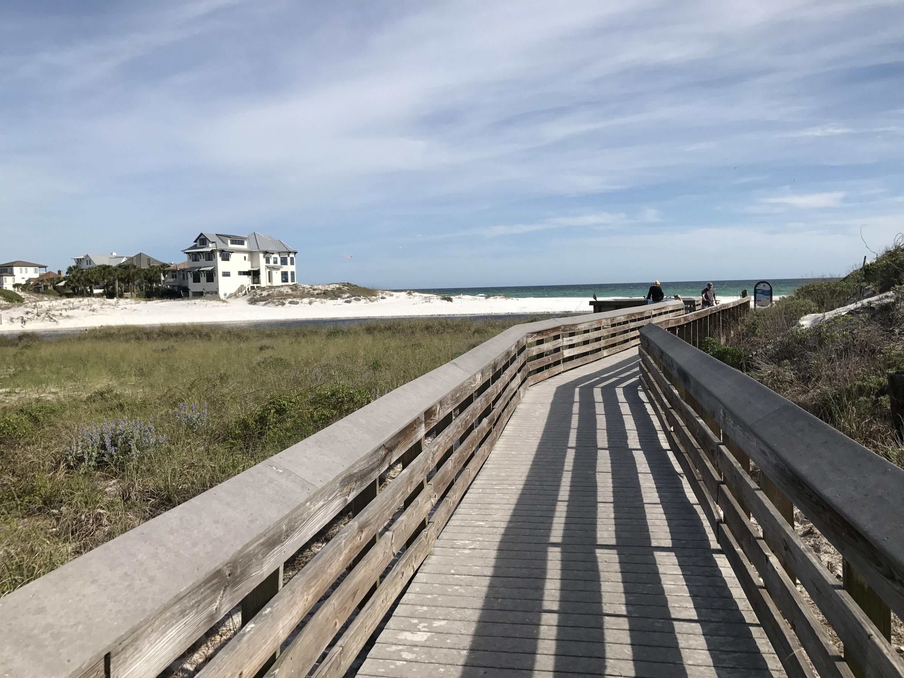 EASTERN LAKE S/D - Residential