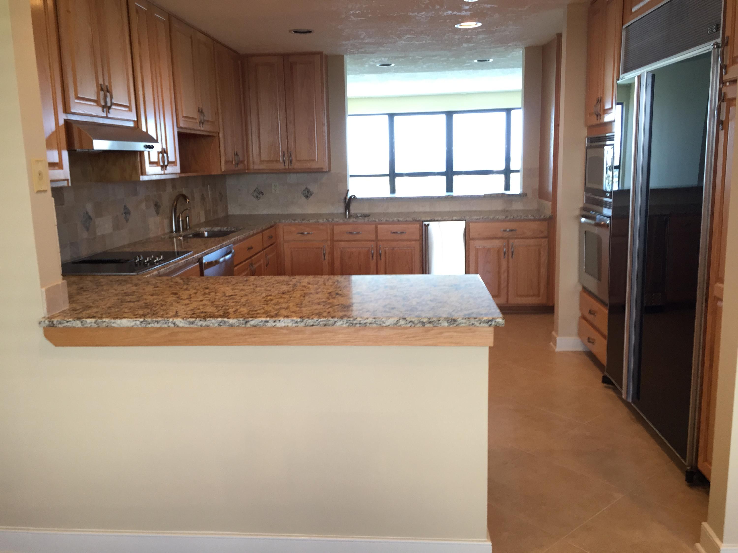 200 WEST - Residential