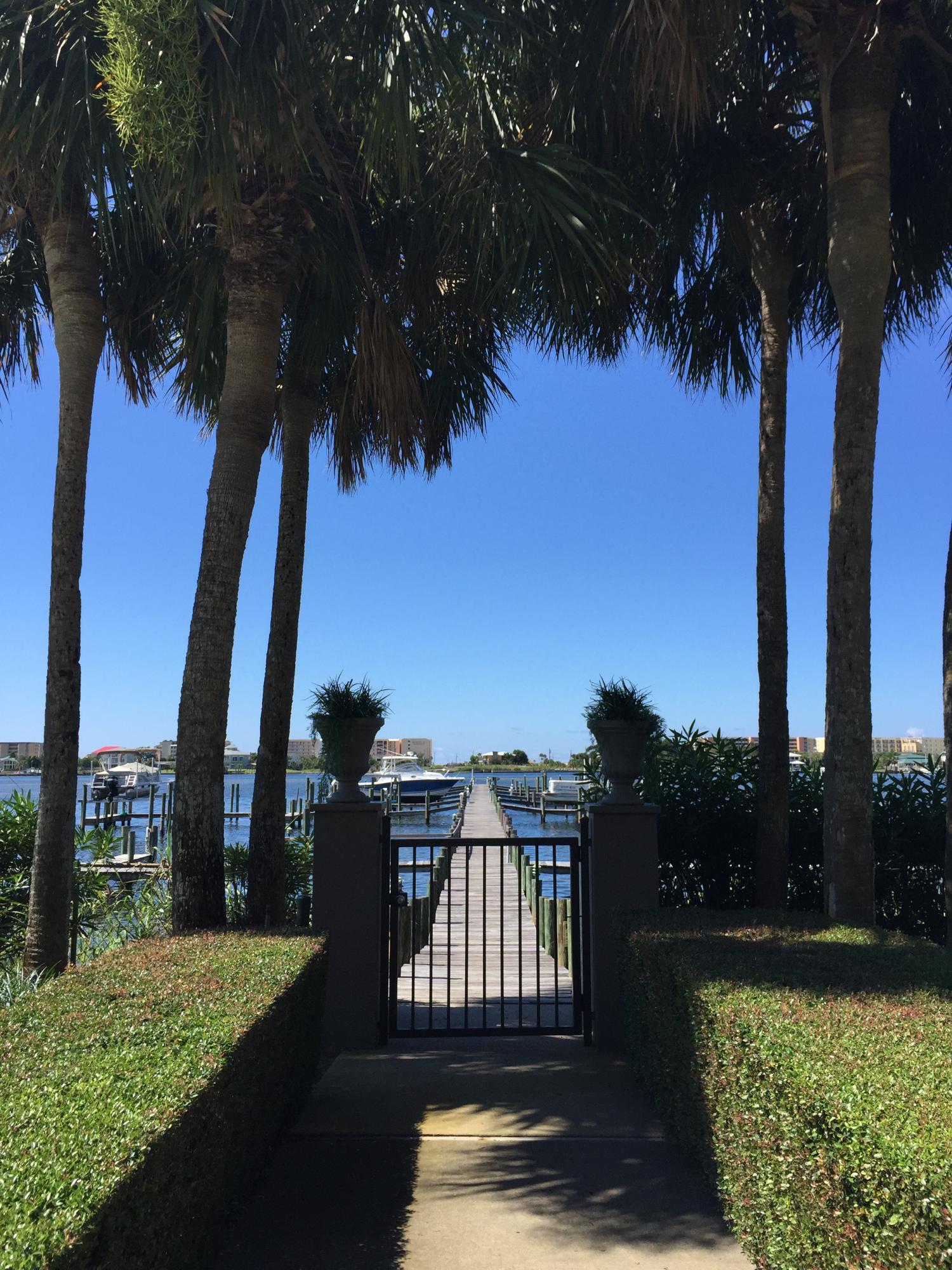 200 WEST - Residential