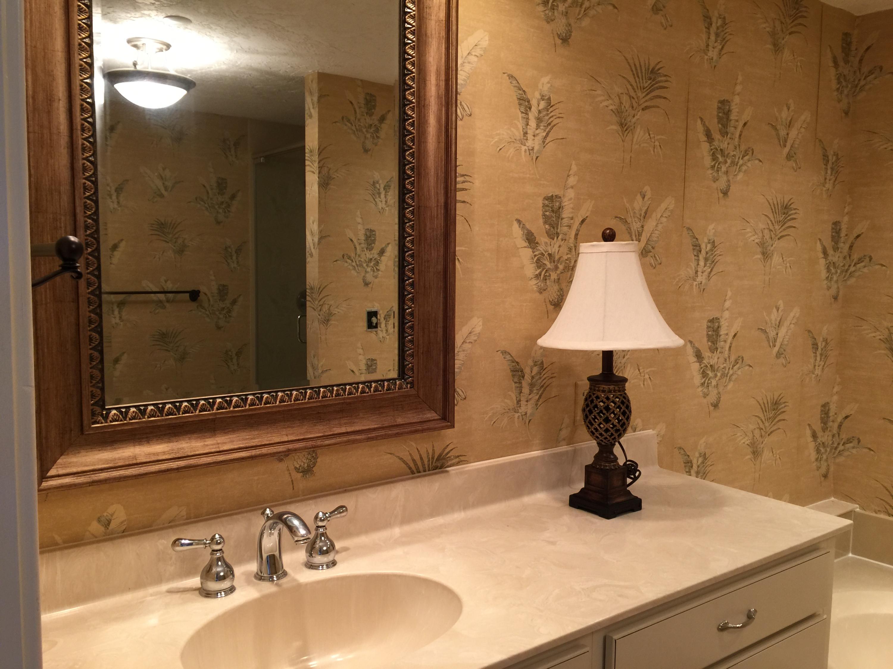 200 WEST - Residential