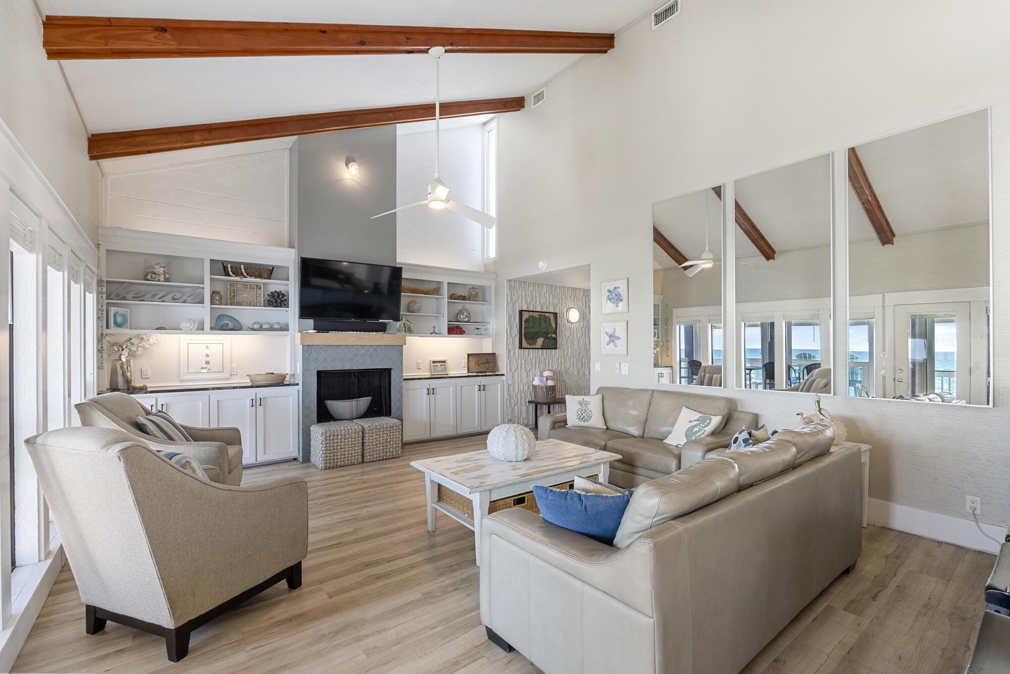 TREASURE ISLAND - Residential
