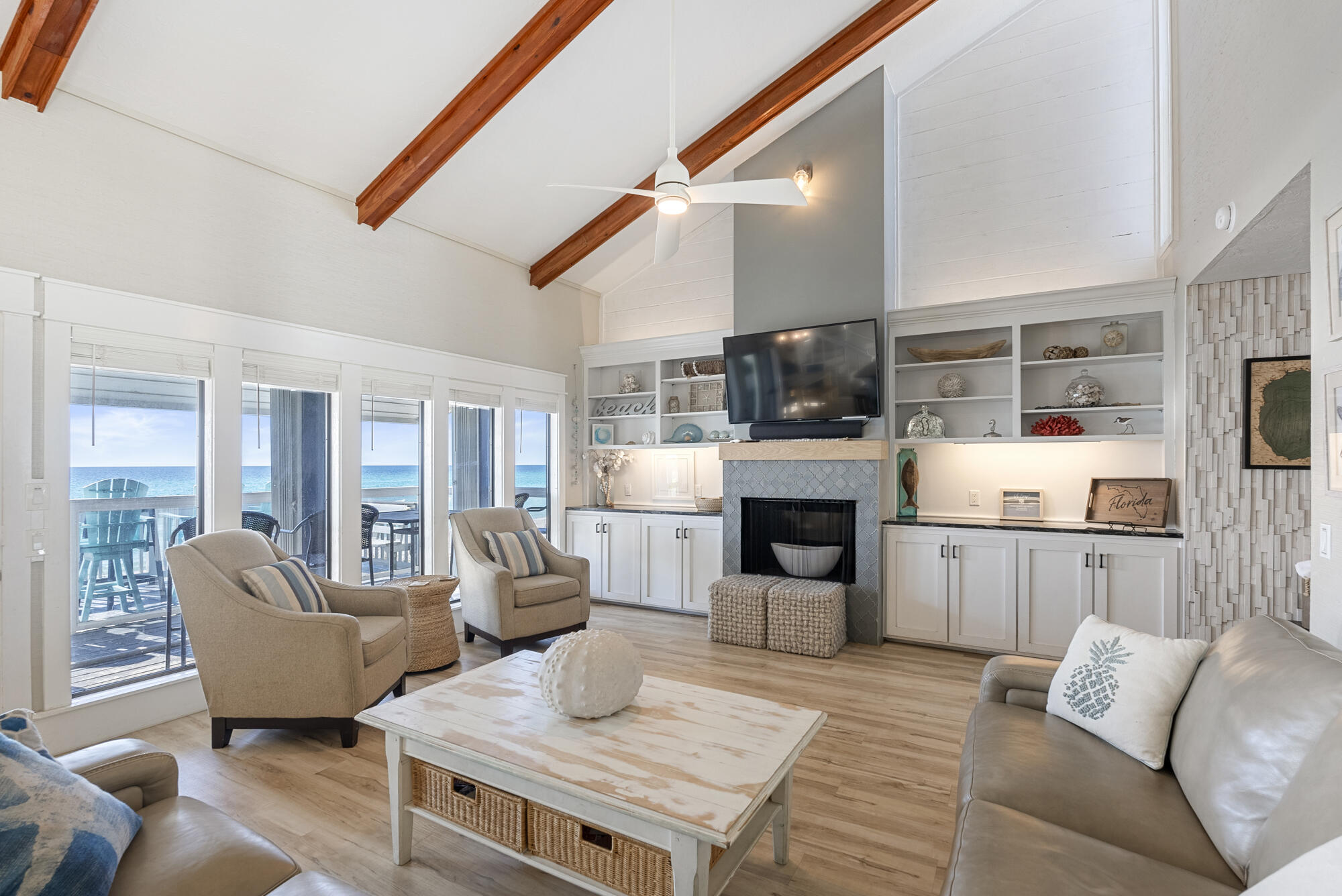 TREASURE ISLAND - Residential