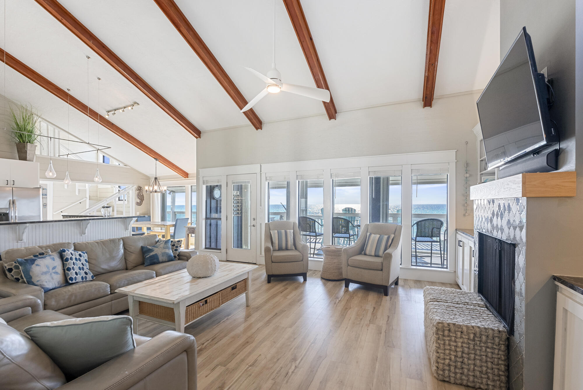TREASURE ISLAND - Residential