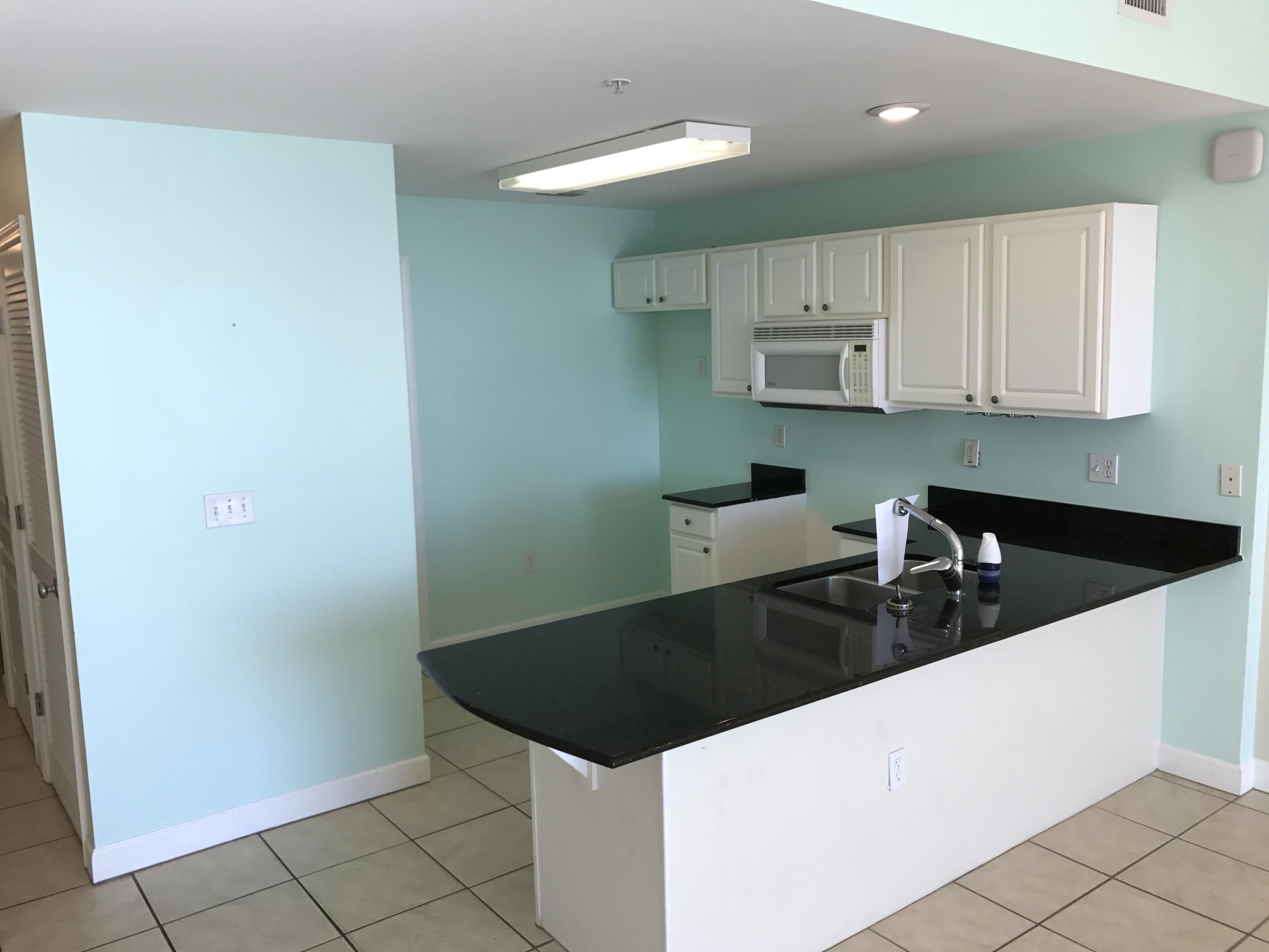 BEACH RETREAT - Residential