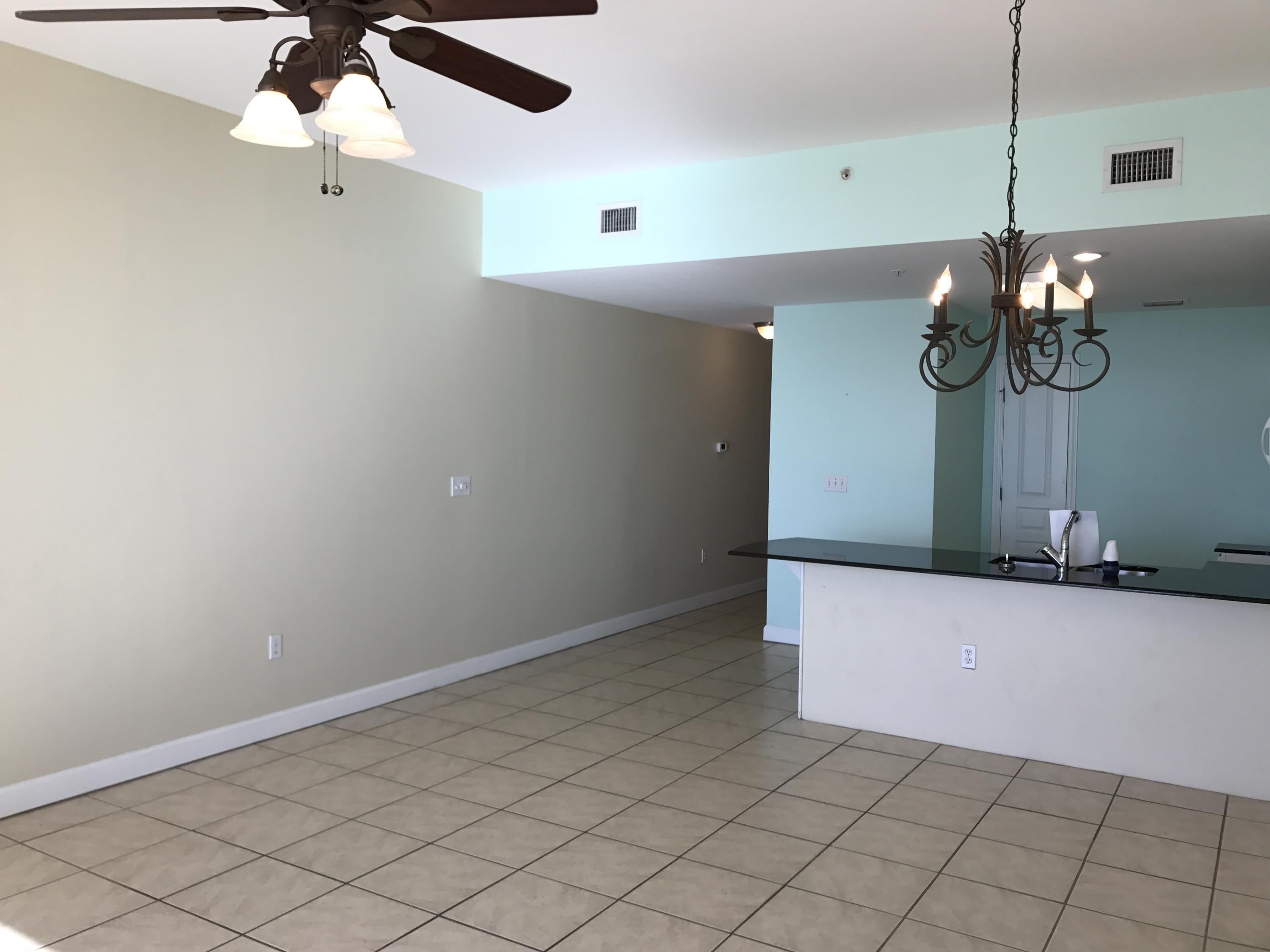 BEACH RETREAT - Residential