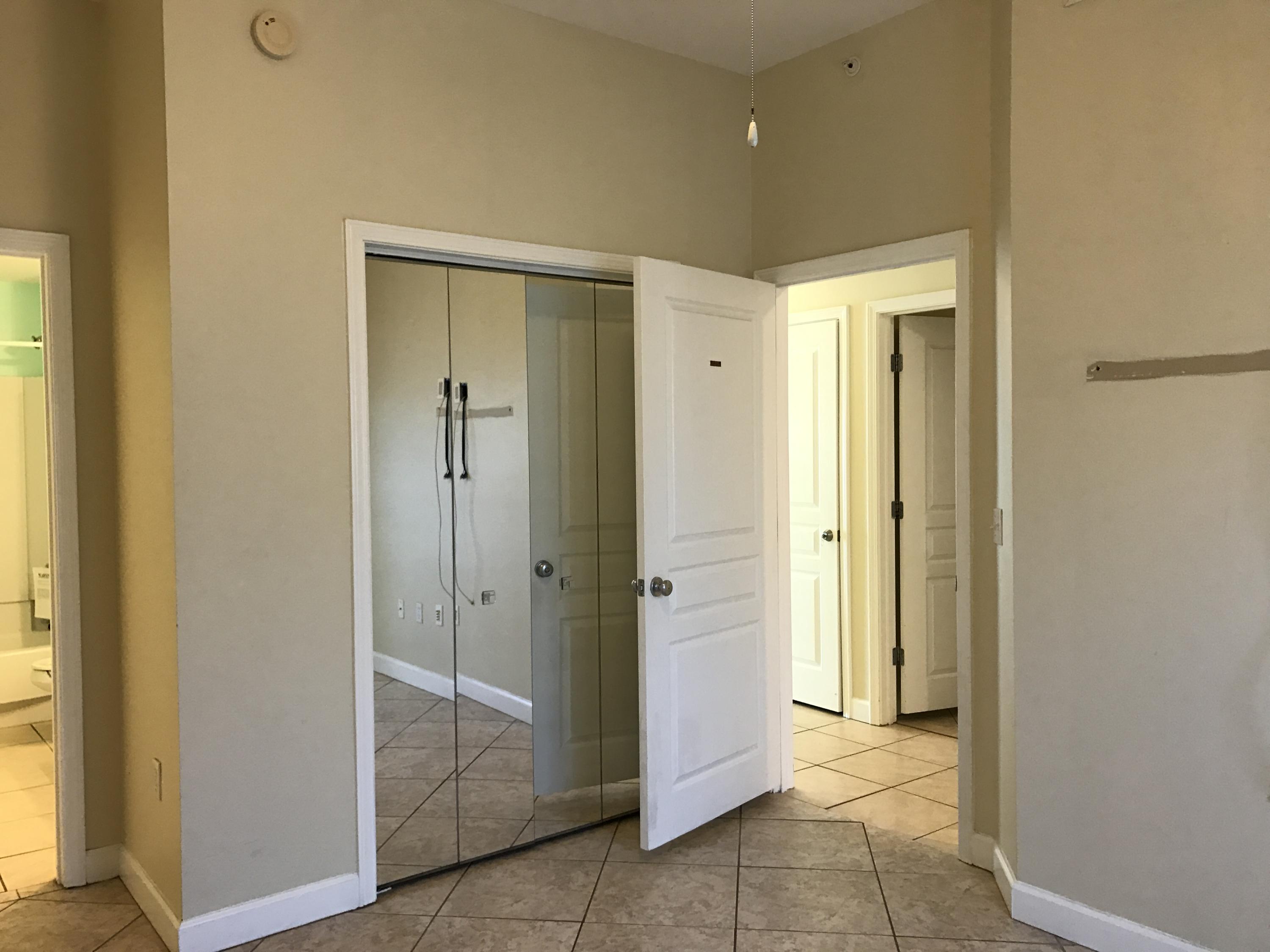 BEACH RETREAT - Residential