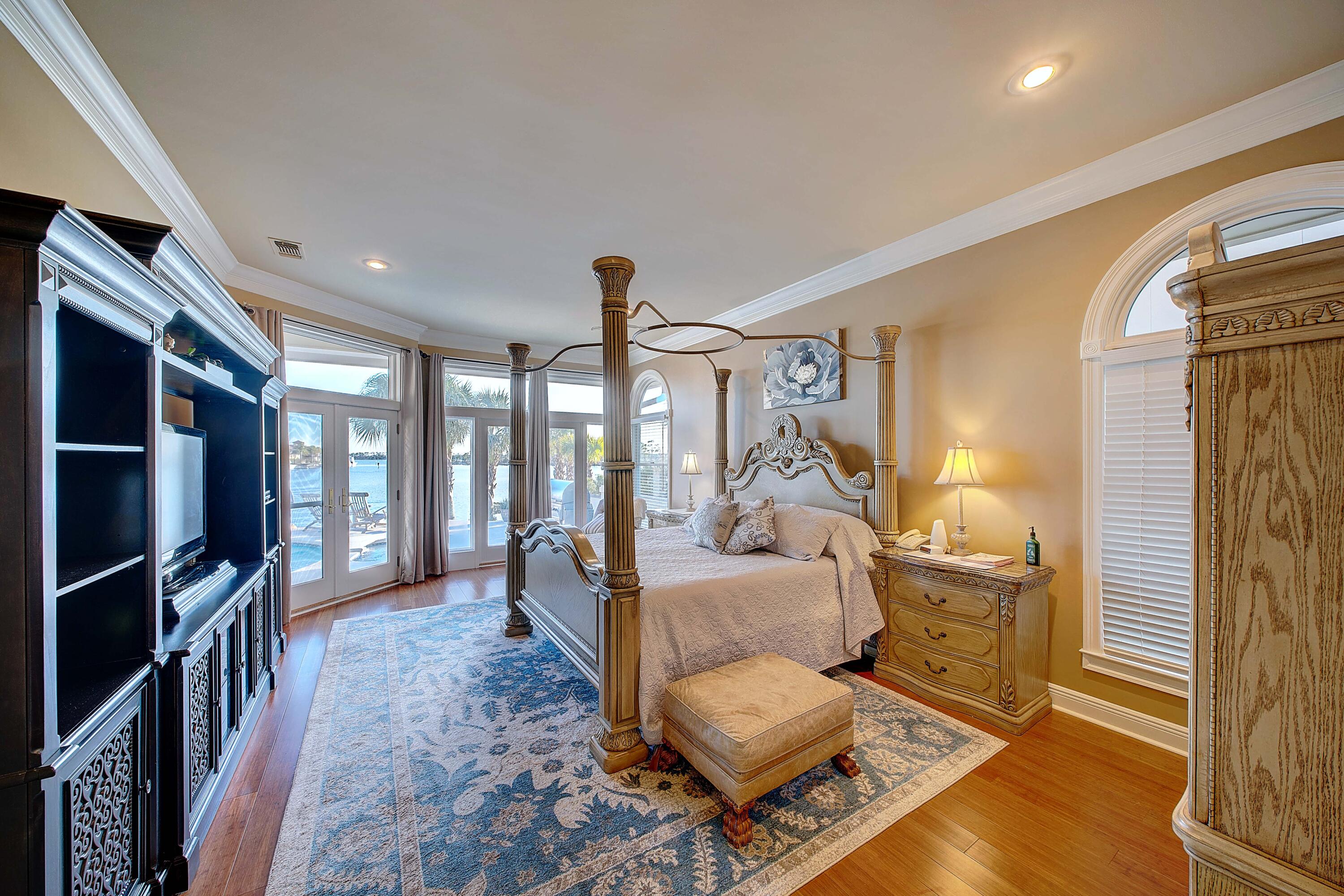 BAY POINT UNIT 1 - Residential