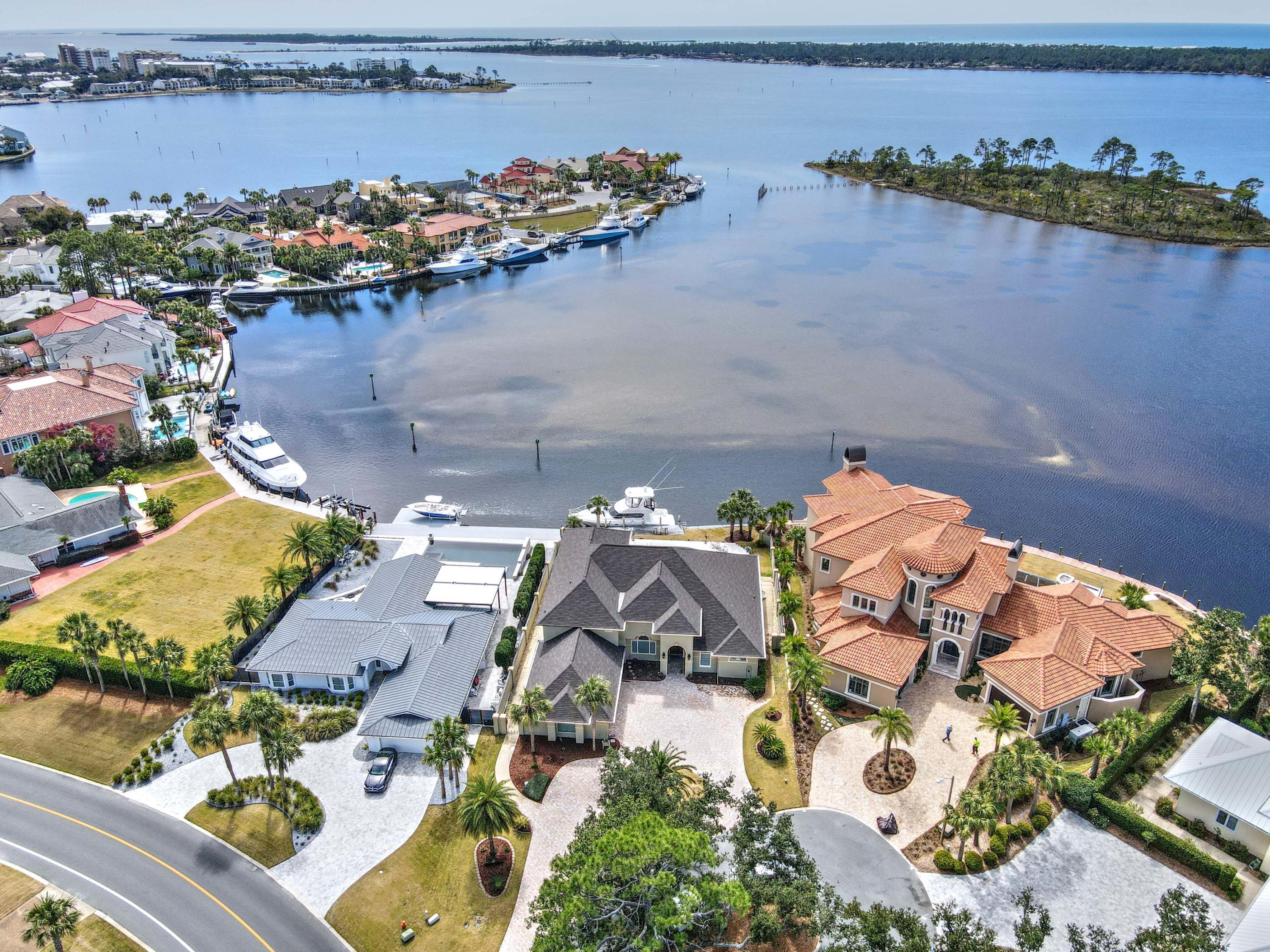 BAY POINT UNIT 1 - Residential