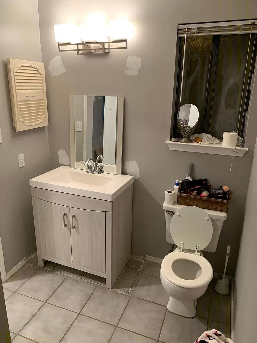 NEW WALTON VILLAGE - Residential