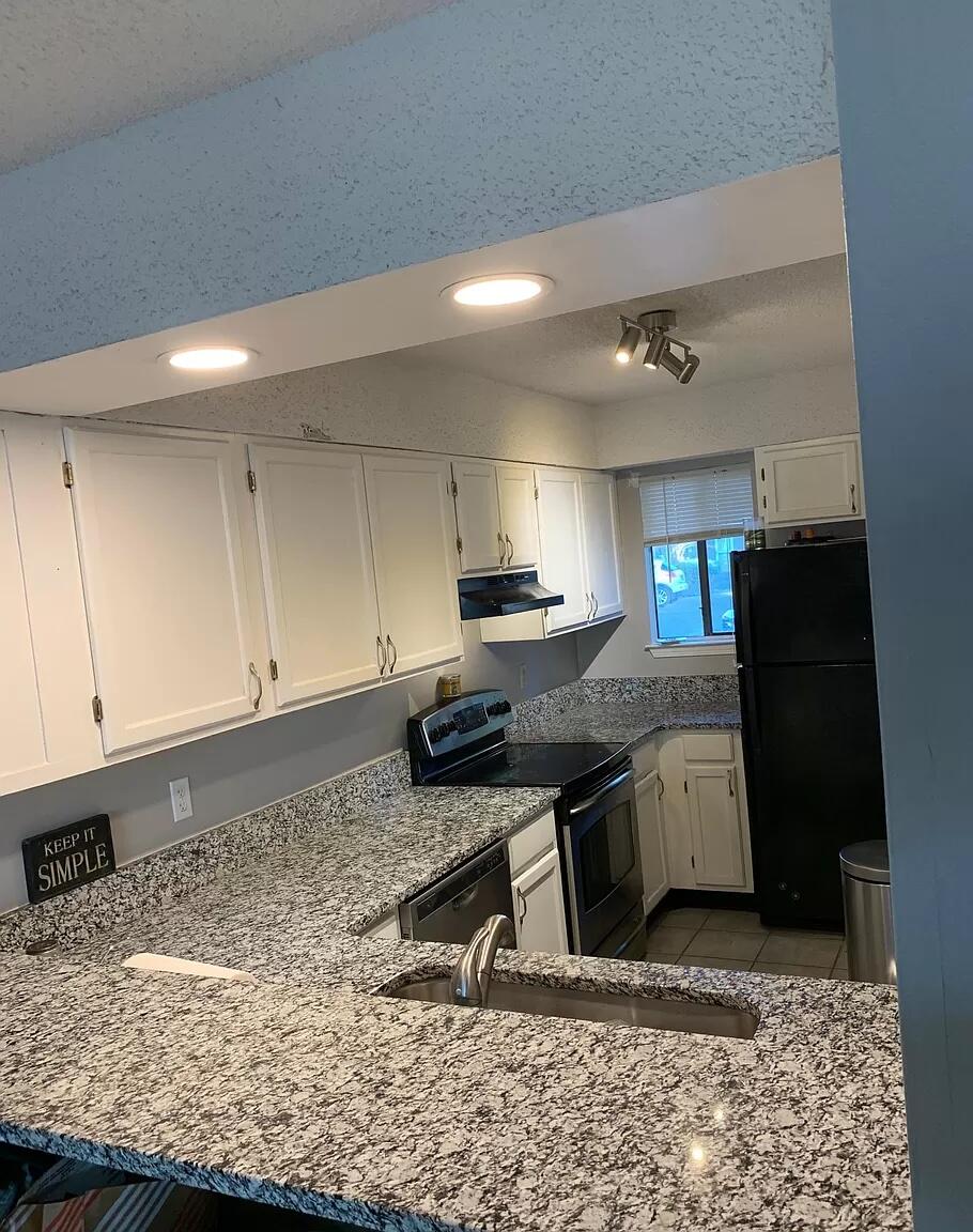 NEW WALTON VILLAGE - Residential