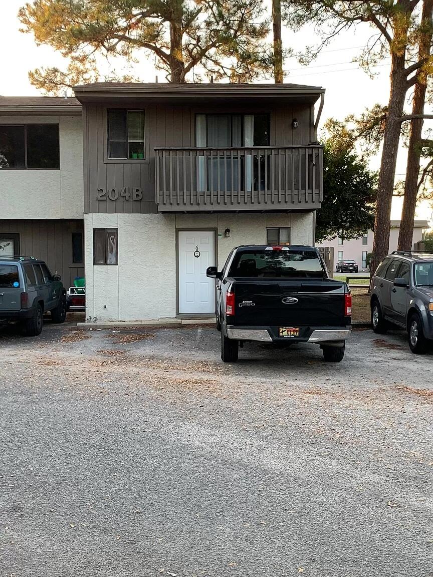 NEW WALTON VILLAGE - Residential