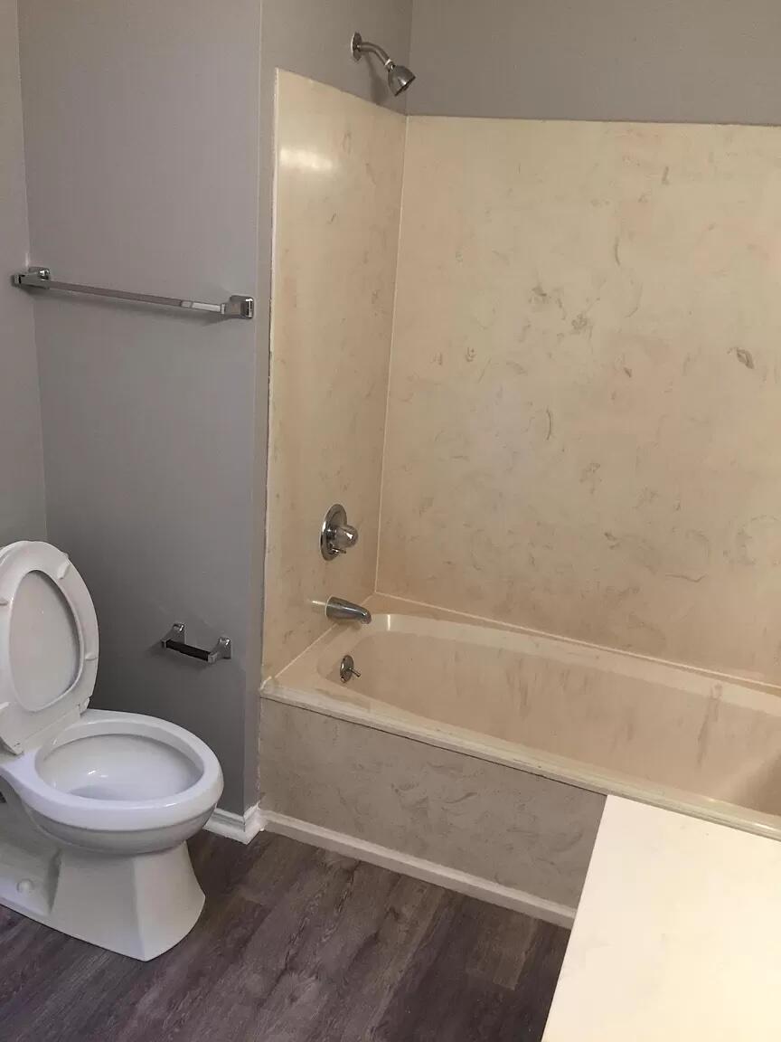 NEW WALTON VILLAGE - Residential