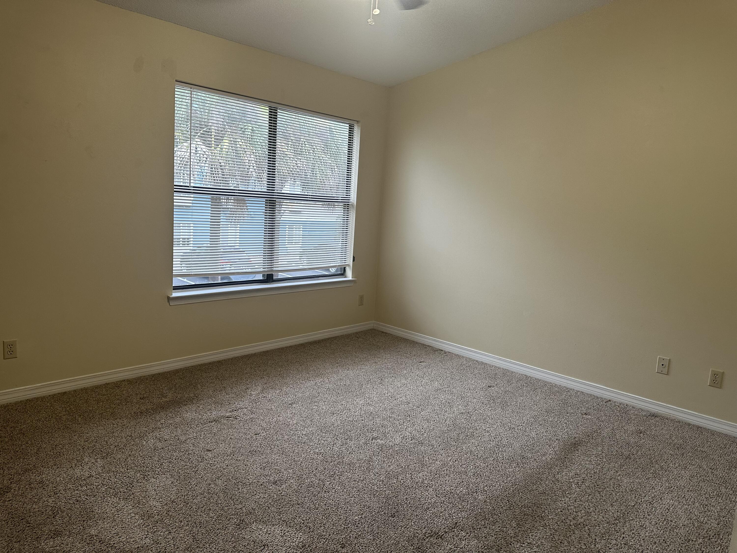 HARBOR T/H - Residential Lease