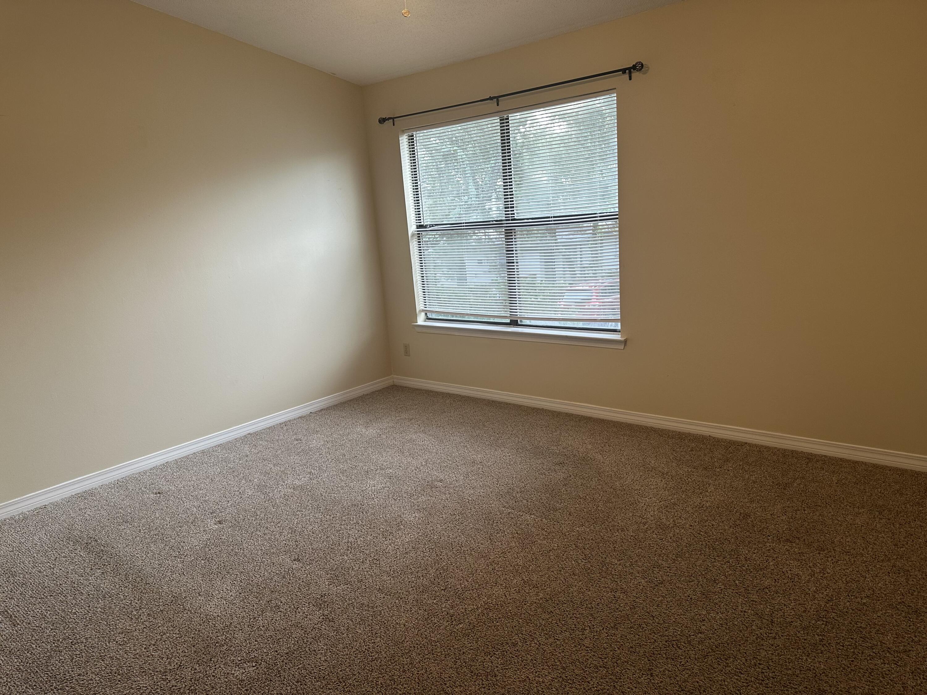 HARBOR T/H - Residential Lease
