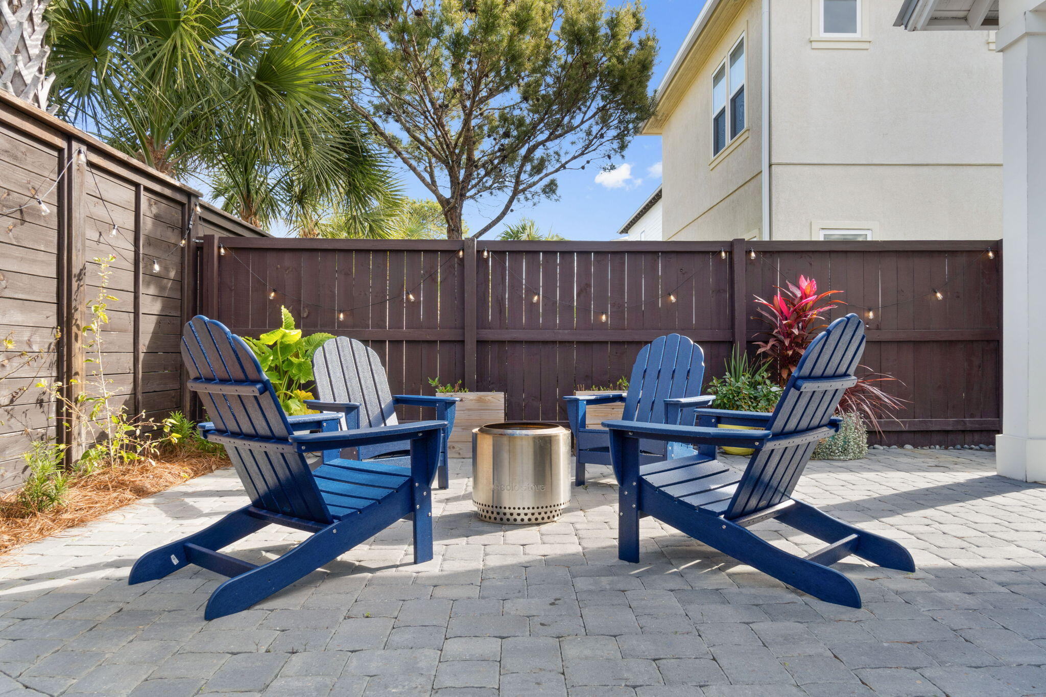 FRANGISTA BEACH 2ND ADDN - Residential