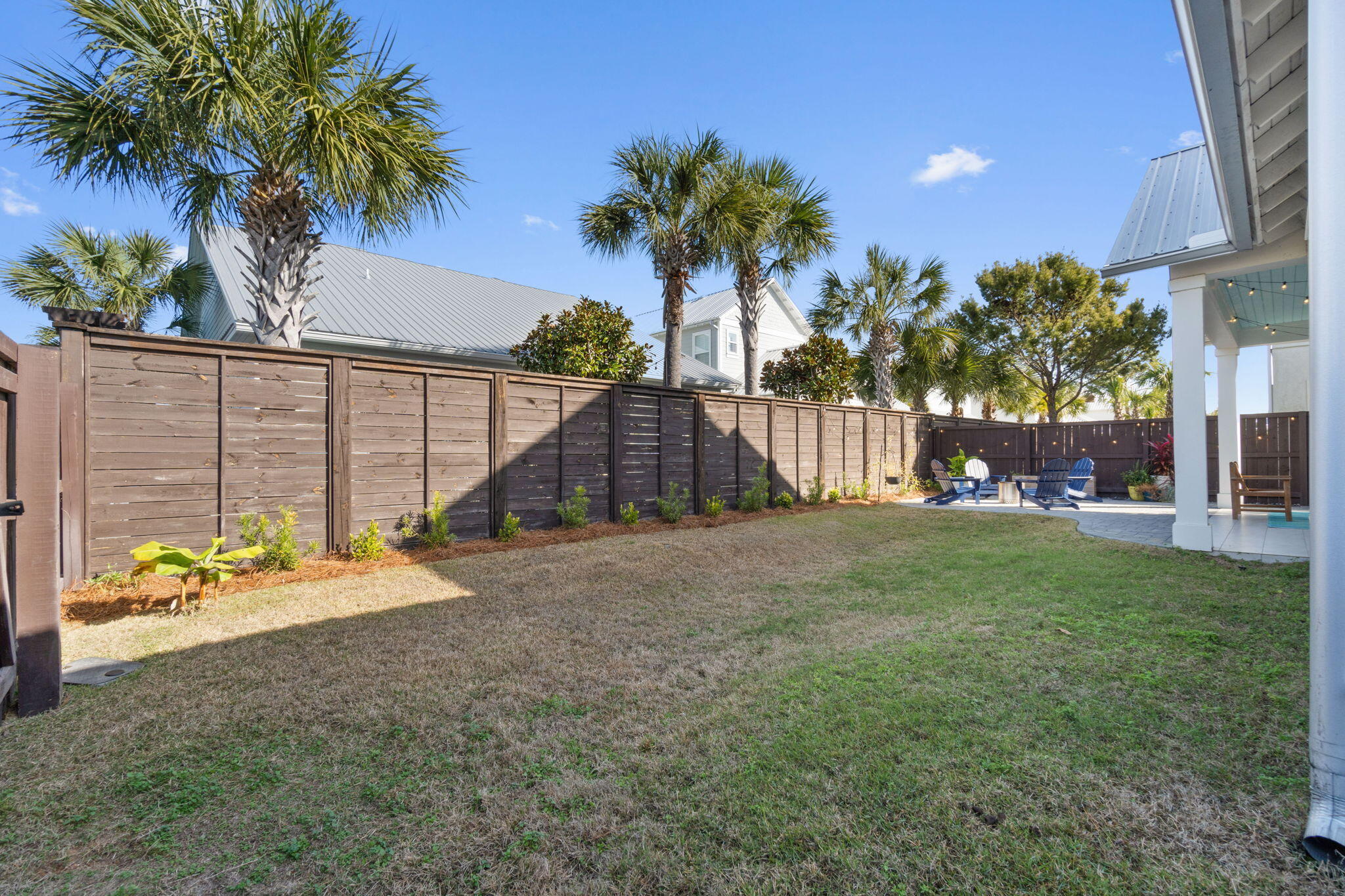 FRANGISTA BEACH 2ND ADDN - Residential