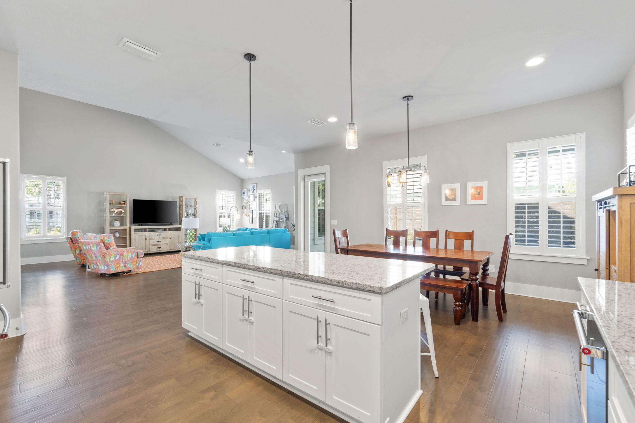 FRANGISTA BEACH 2ND ADDN - Residential