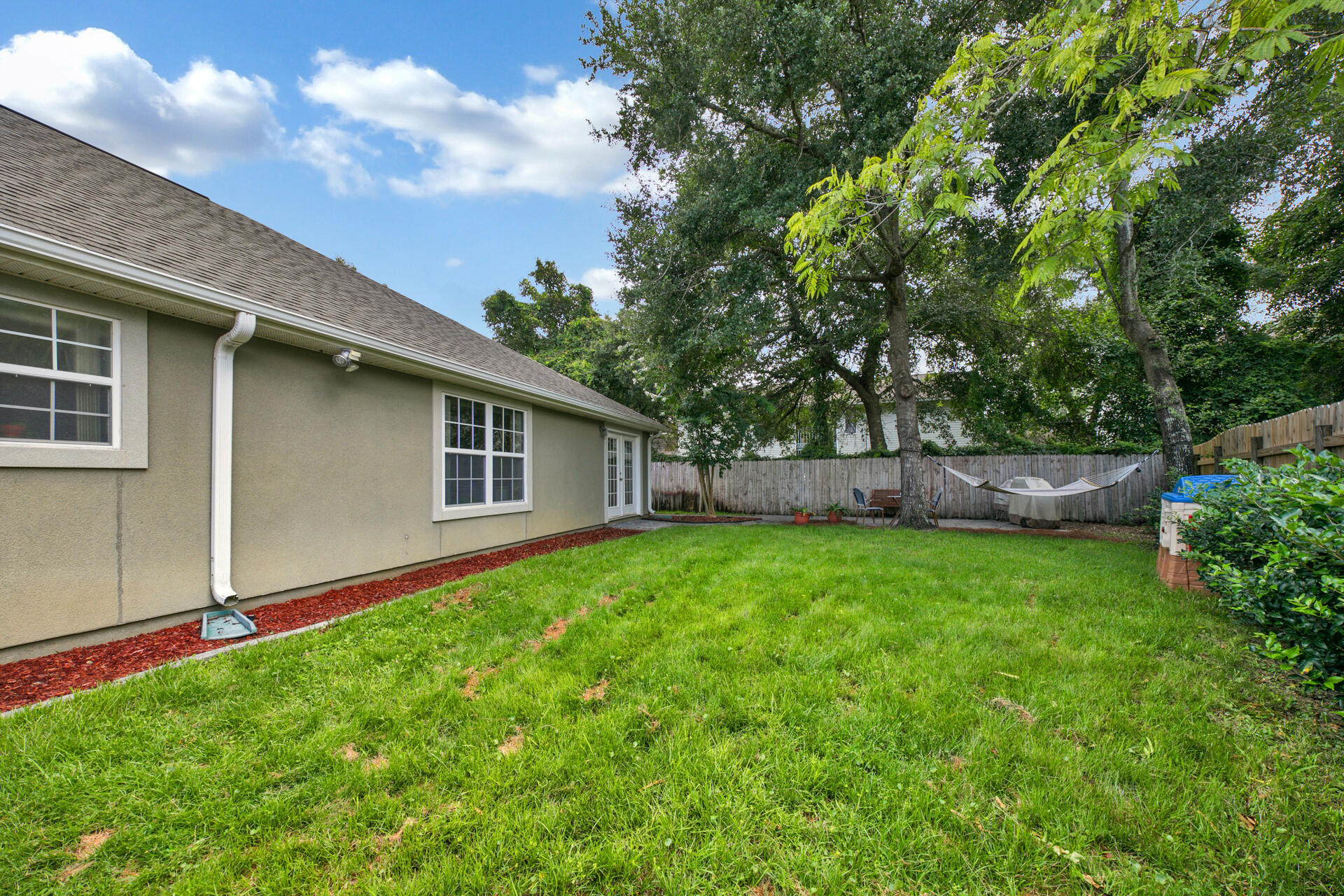 SUMMER PLACE - Residential